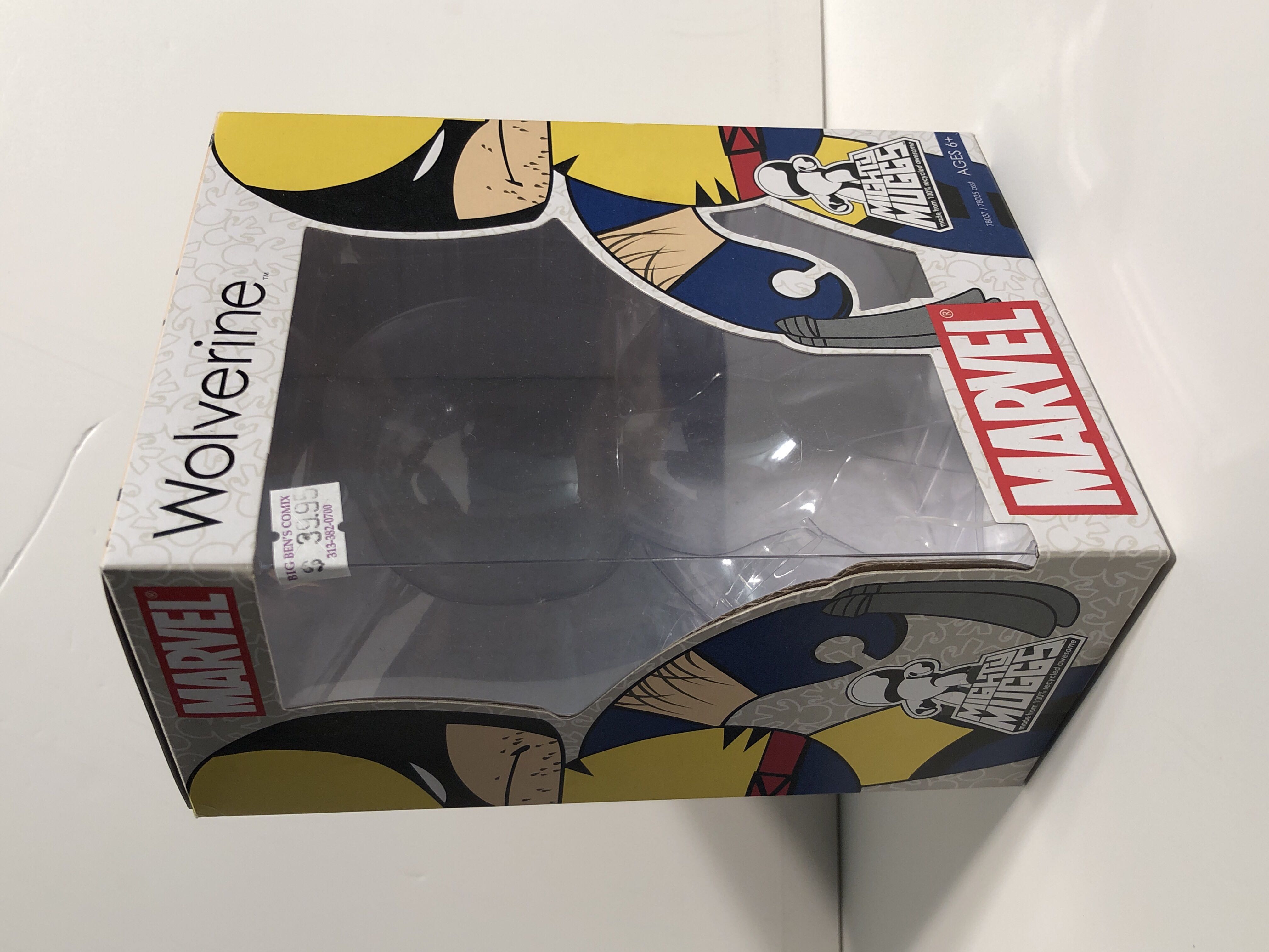 Wolverine - Marvel Universe vinyl figure collectible [Barcode 653569304081] - Main Image 2