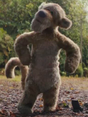 Tigger (Christopher Robin) - Winnie the Pooh vinyl figure collectible [Barcode 889698323529] - Main Image 4