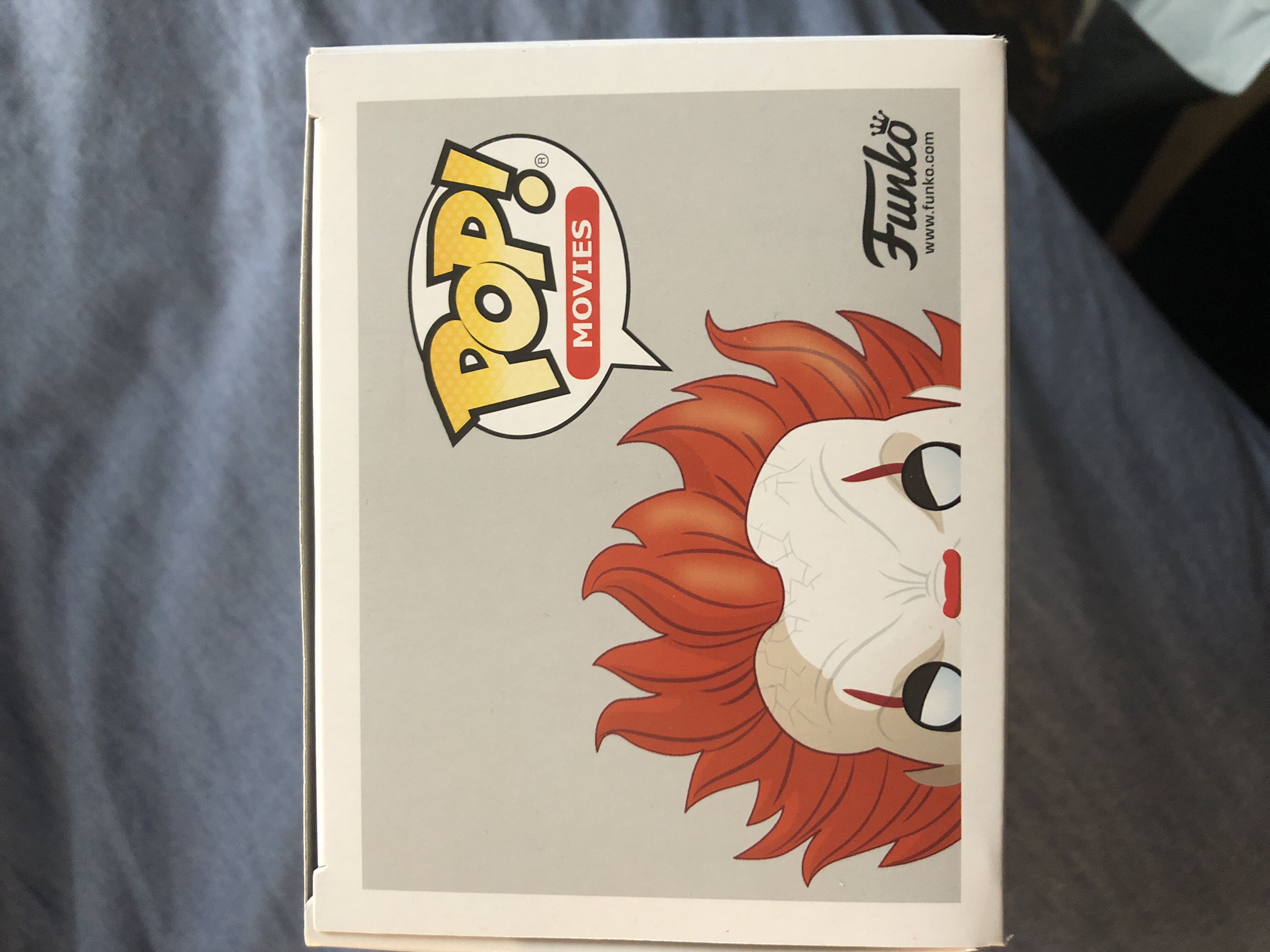 Pennywise With Teeth - It vinyl figure collectible [Barcode 889698360432] - Main Image 4