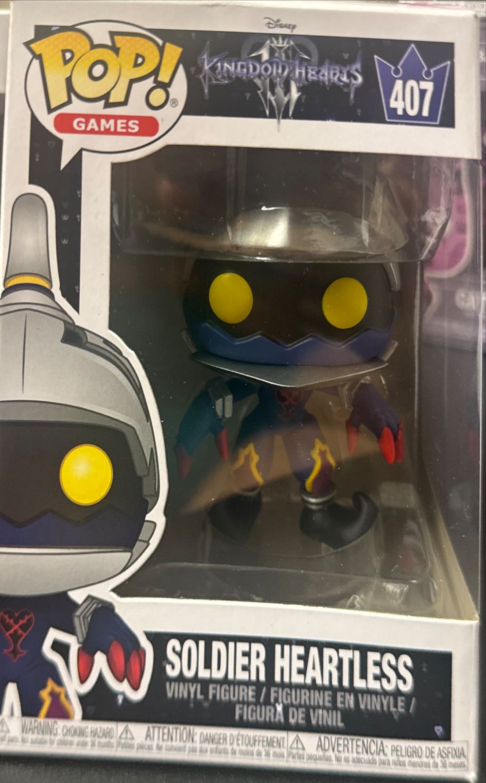 Soldier Heatless - Kingdom Hearts vinyl figure collectible [Barcode 889698340564] - Main Image 3