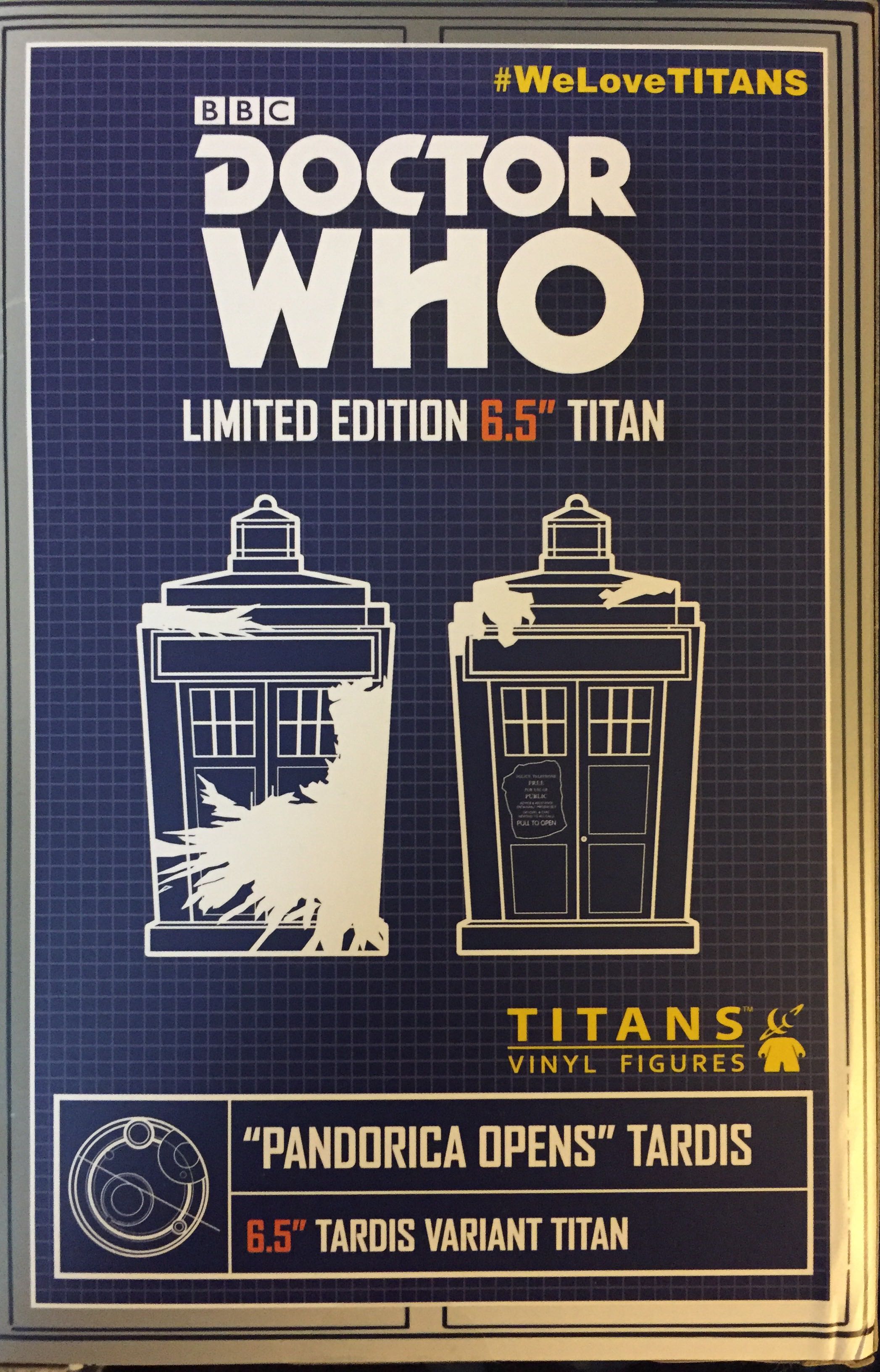 TARDIS: Pandorica Opens - Doctor Who vinyl figure collectible [Barcode 11170436] - Main Image 2