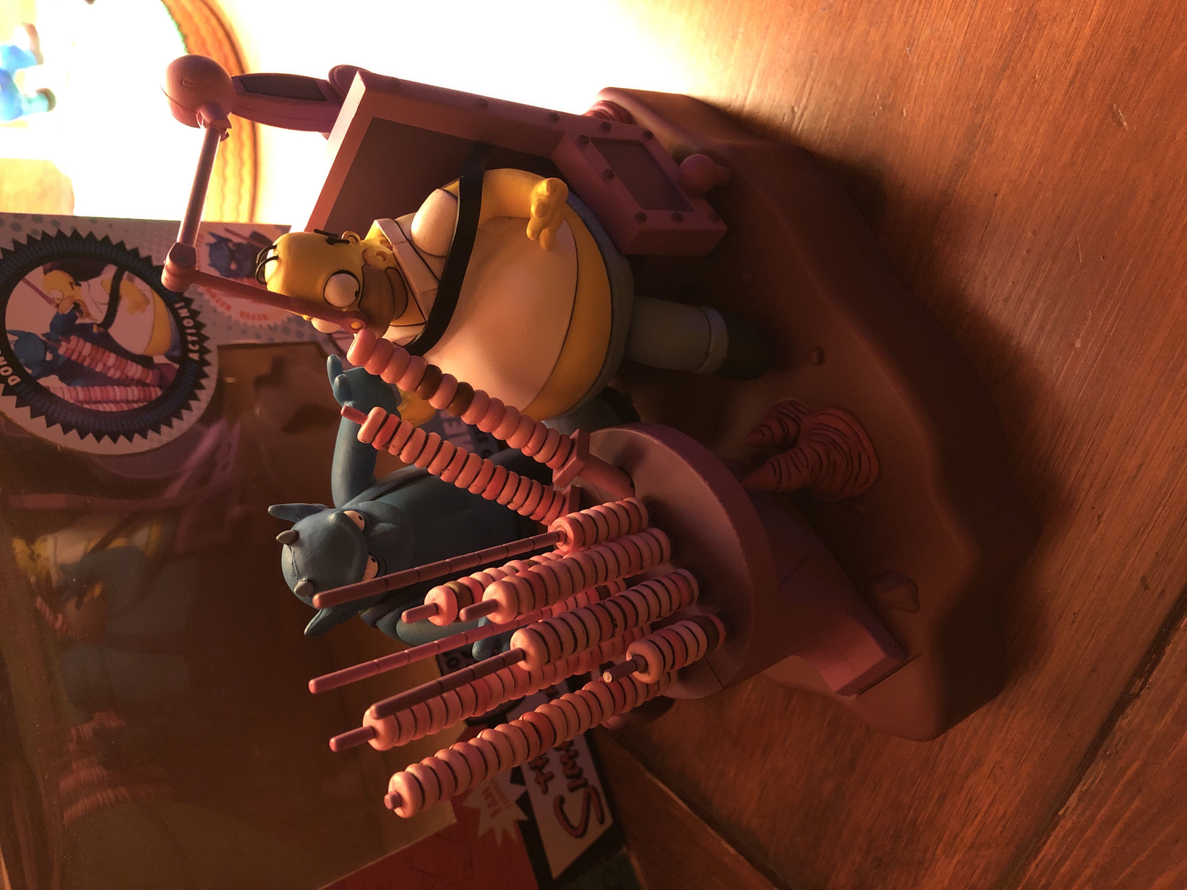 The Simpsons Ironic Punishment Deluxe Boxed Set - The Simpsons vinyl figure collectible [Barcode 787926127102] - Main Image 2