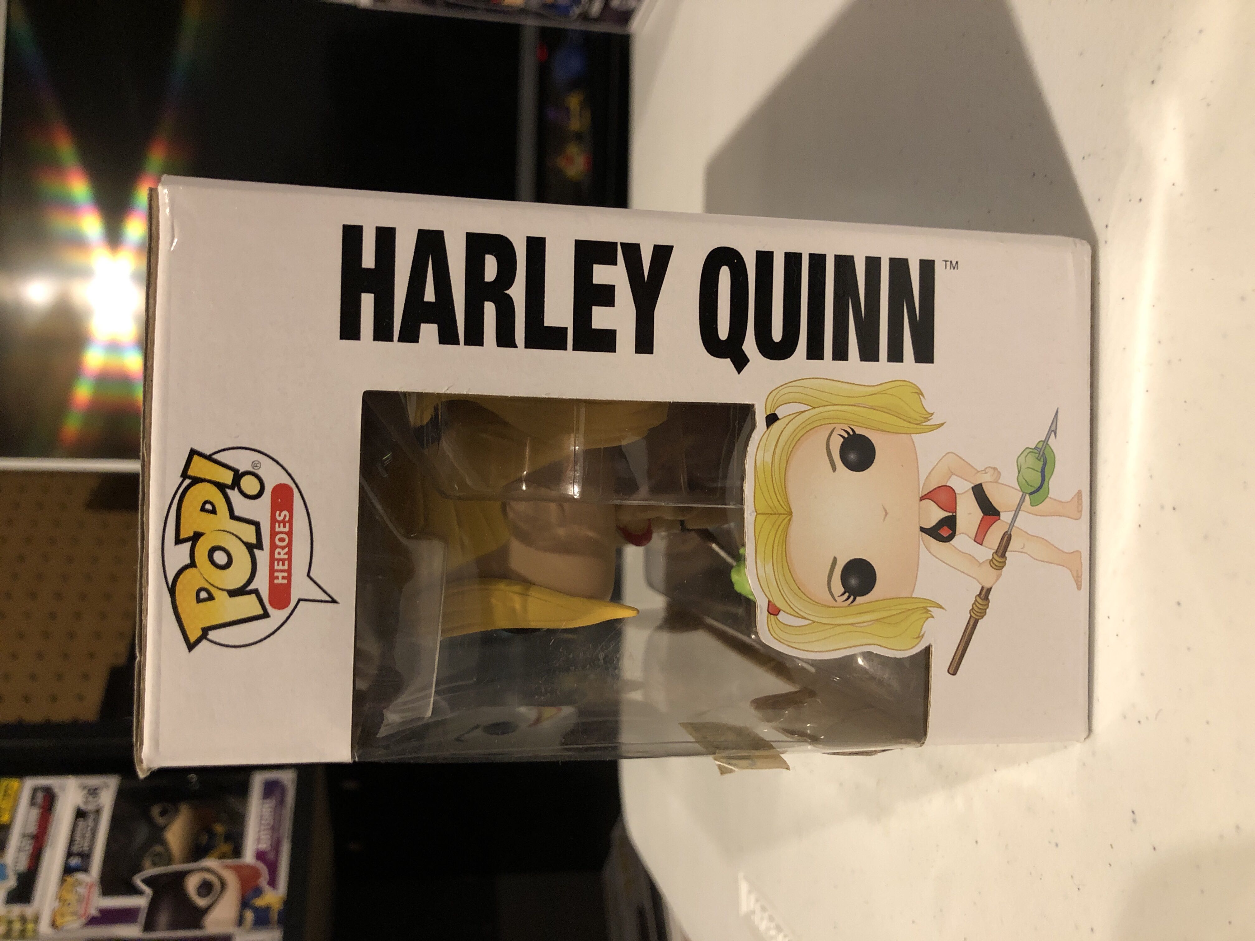 The Joker (Beach) & Harley Quinn (2 Pack) - DC Universe vinyl figure collectible - Main Image 2