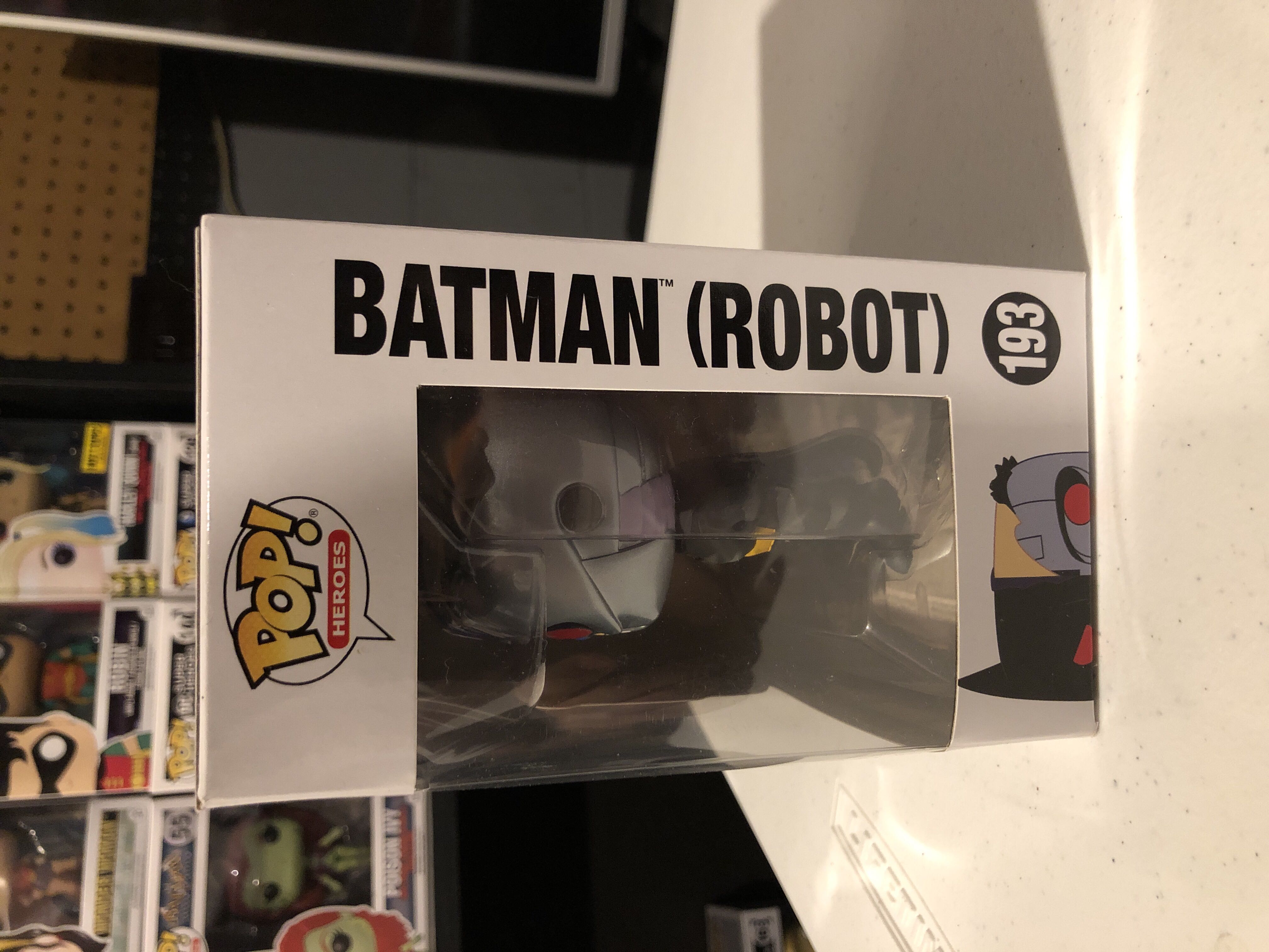 Batman (Robot)  - DC Universe vinyl figure collectible - Main Image 2