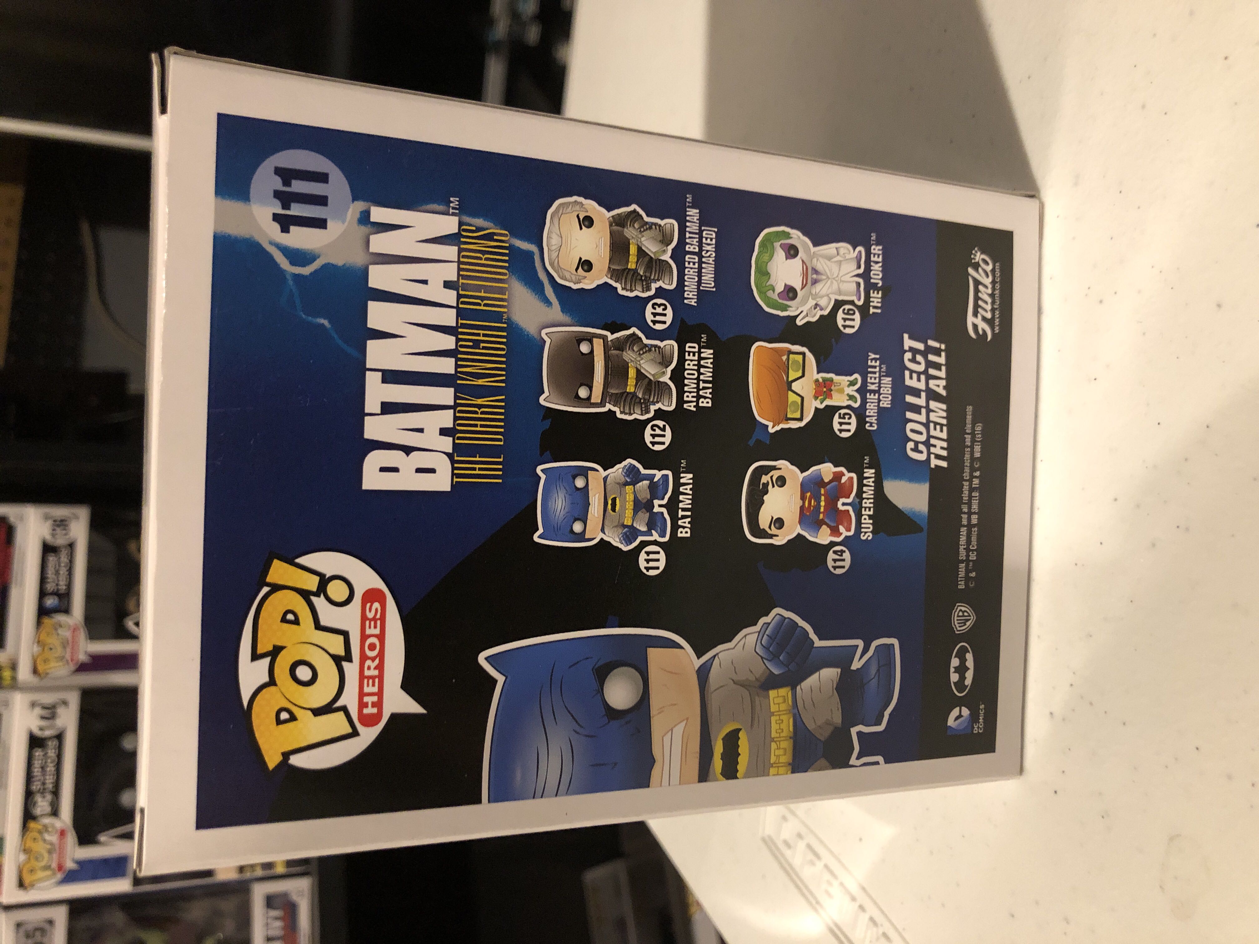 Batman  - Batman vinyl figure collectible [Barcode 849803095307] - Main Image 3