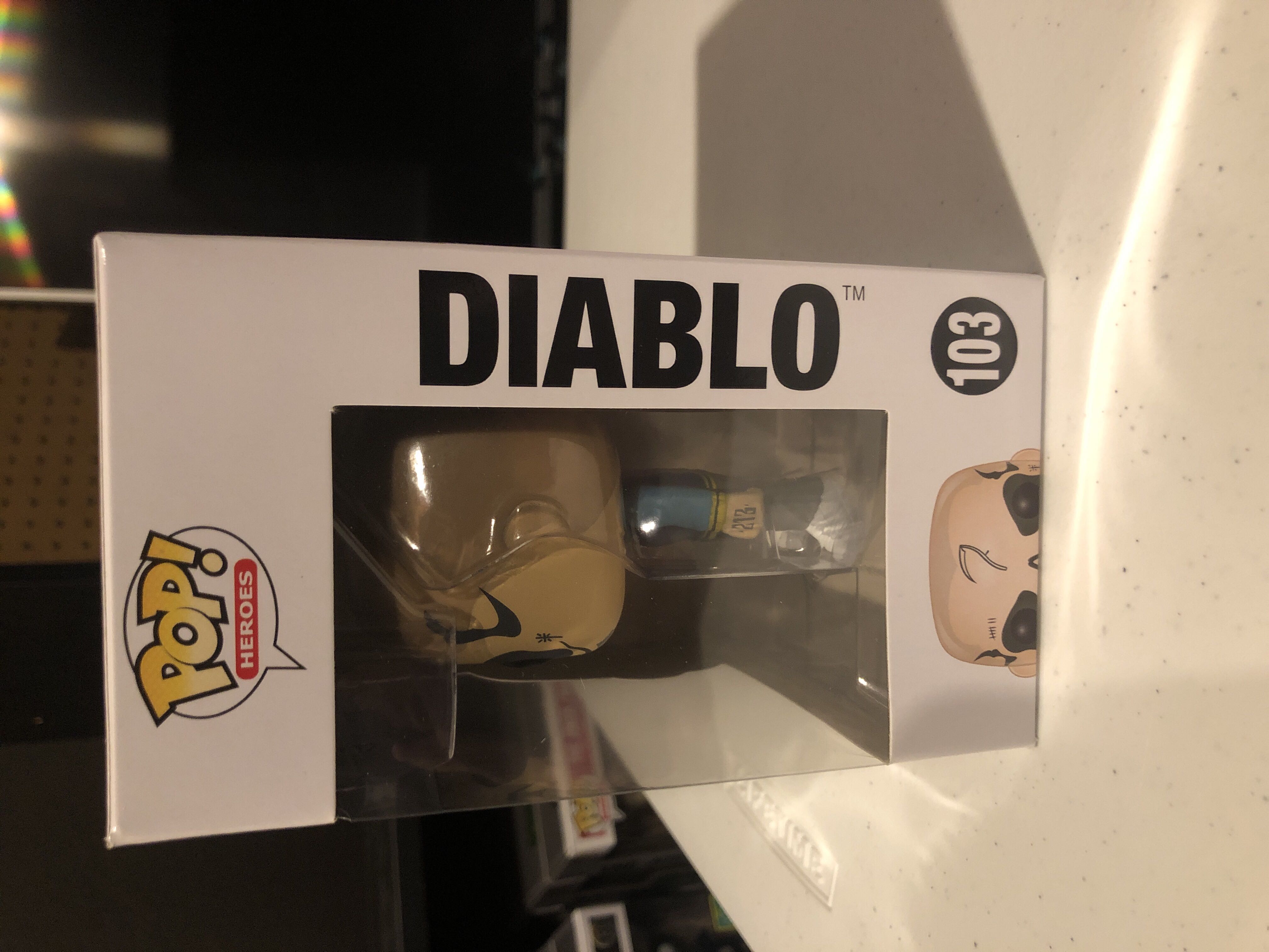 Diablo - DC Universe vinyl figure collectible [Barcode 849803083625] - Main Image 2