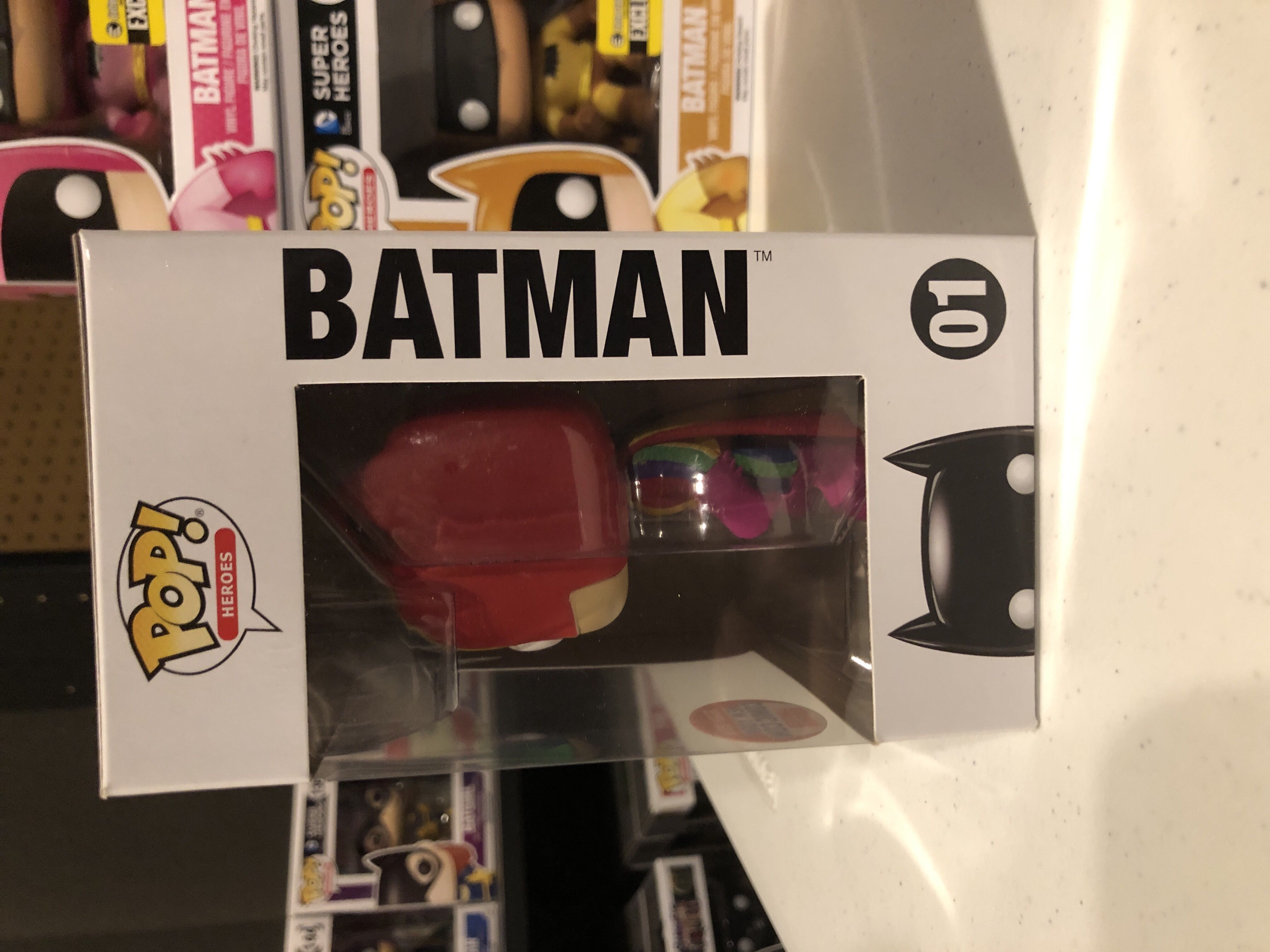 Batman (Rainbow)  - DC Universe vinyl figure collectible [Barcode 889698108065] - Main Image 2