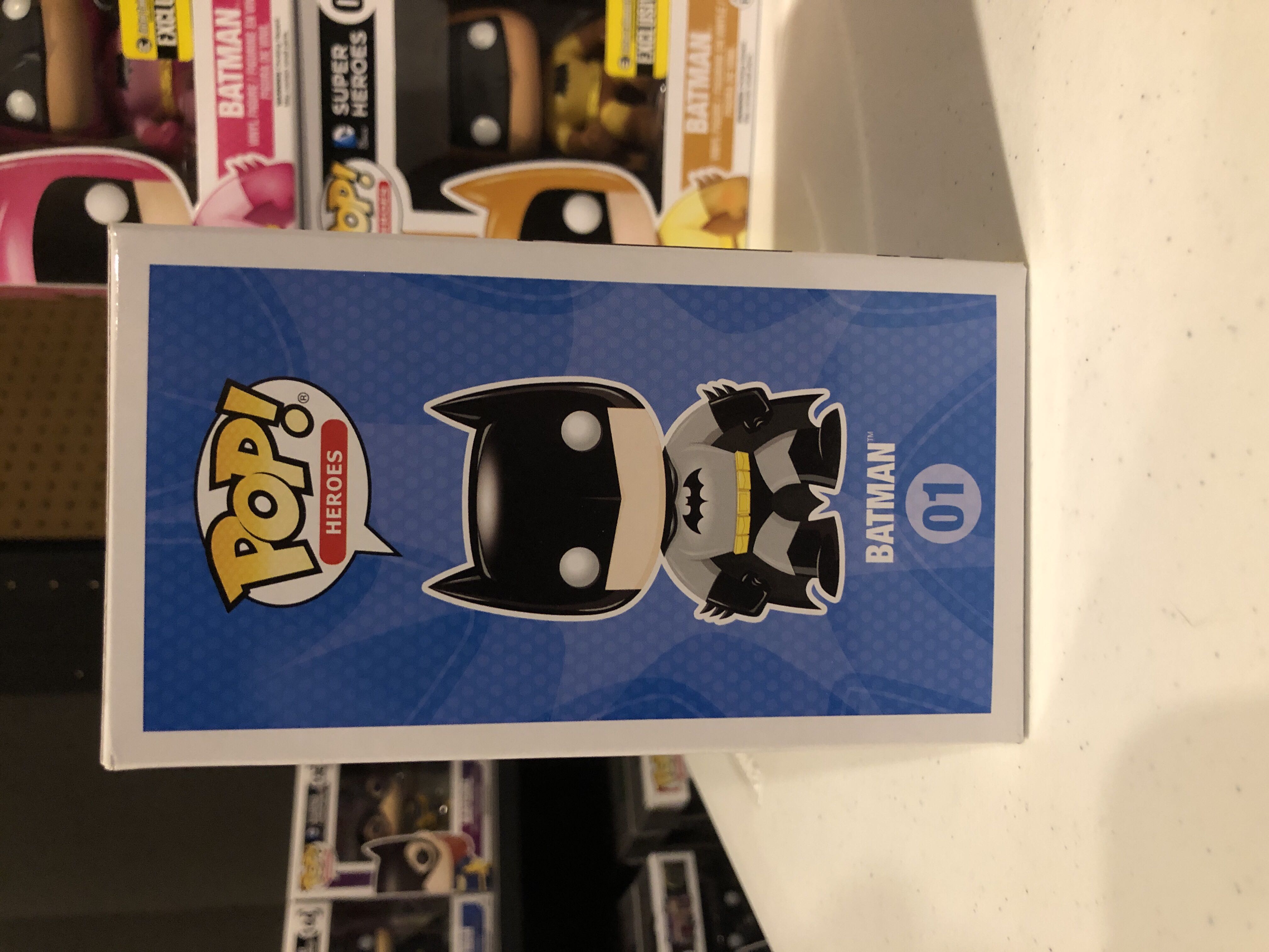 Batman (Rainbow)  - DC Universe vinyl figure collectible [Barcode 889698108065] - Main Image 4