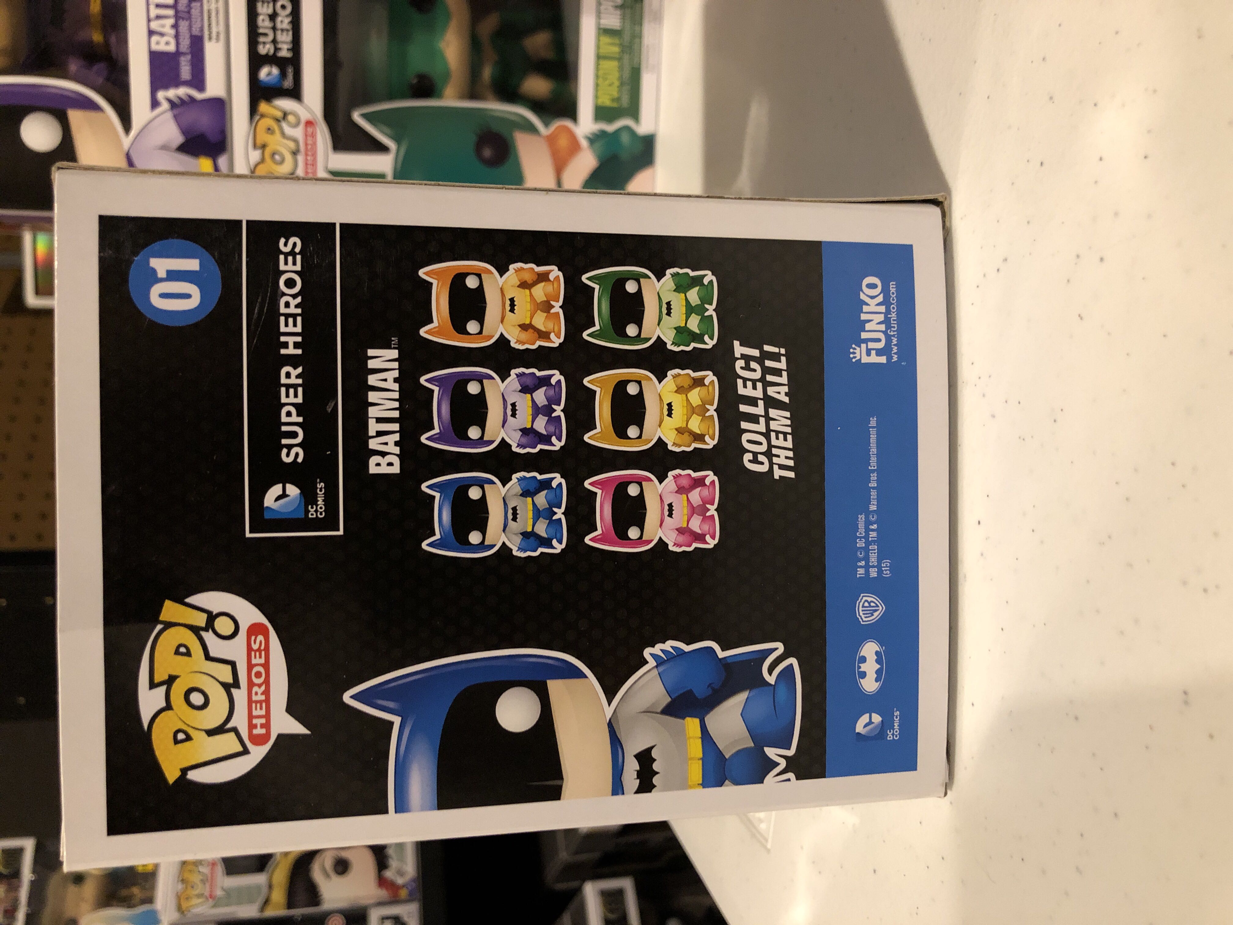 Batman (Blue) - DC Universe vinyl figure collectible [Barcode 849803052447] - Main Image 3