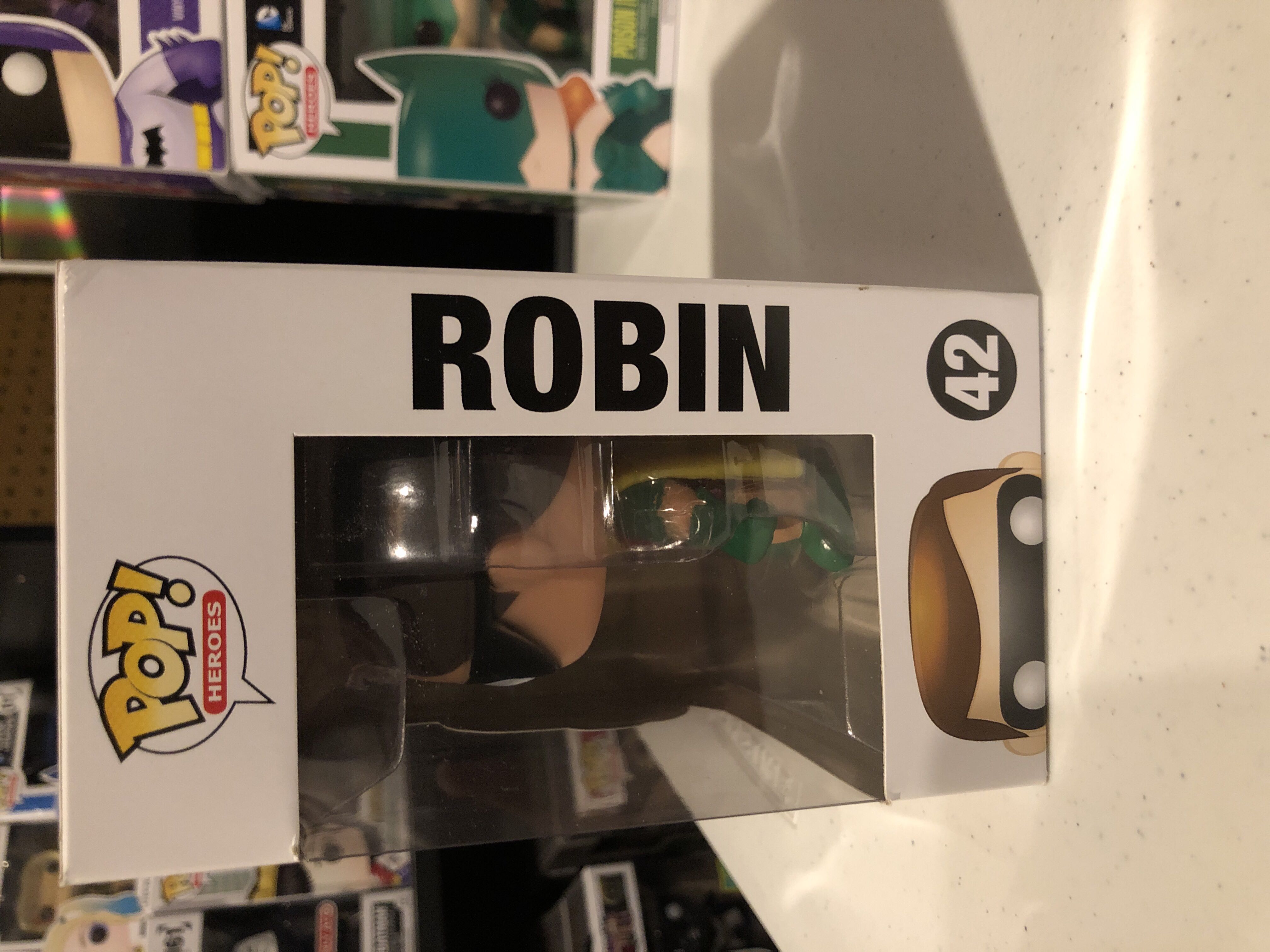 Robin - Batman 1966 - DC Universe vinyl figure collectible [Barcode 830395031170] - Main Image 2