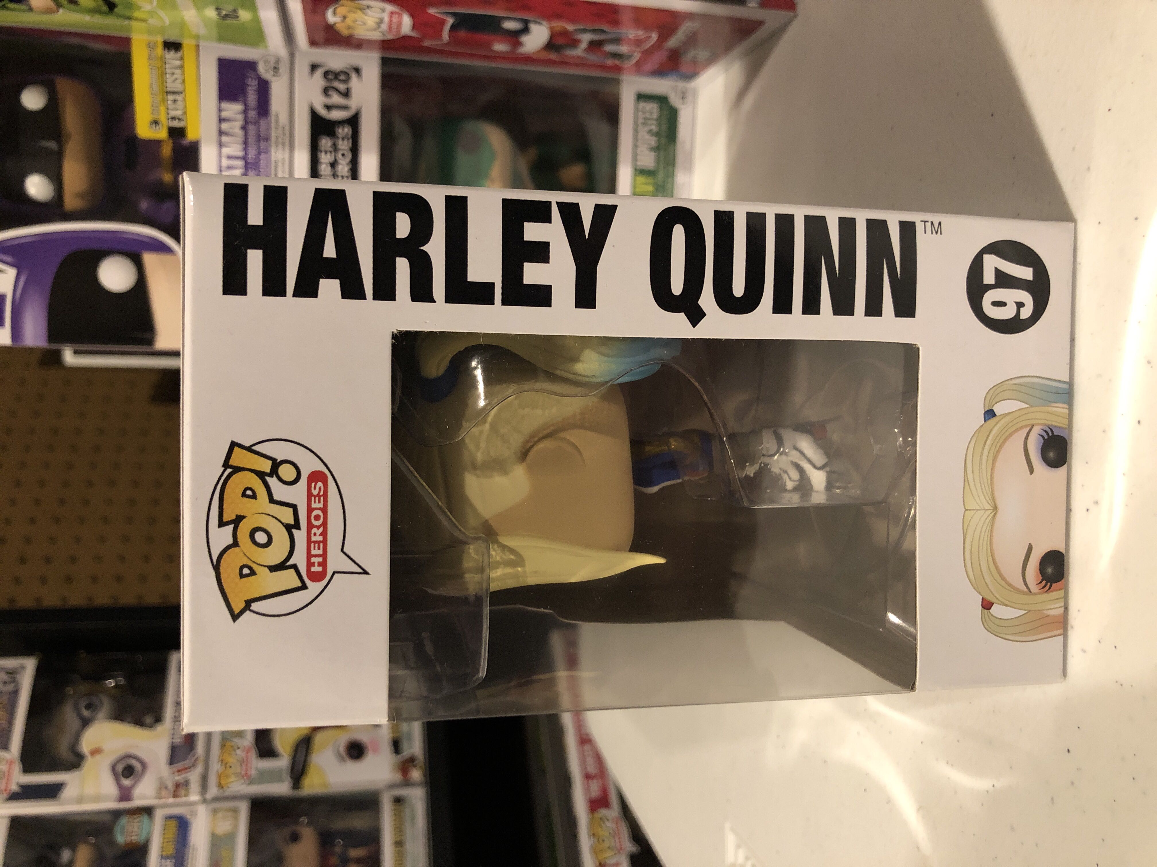 Batman: Harley Quinn, #97 - Funko vinyl figure collectible [Barcode 849803084011] - Main Image 2