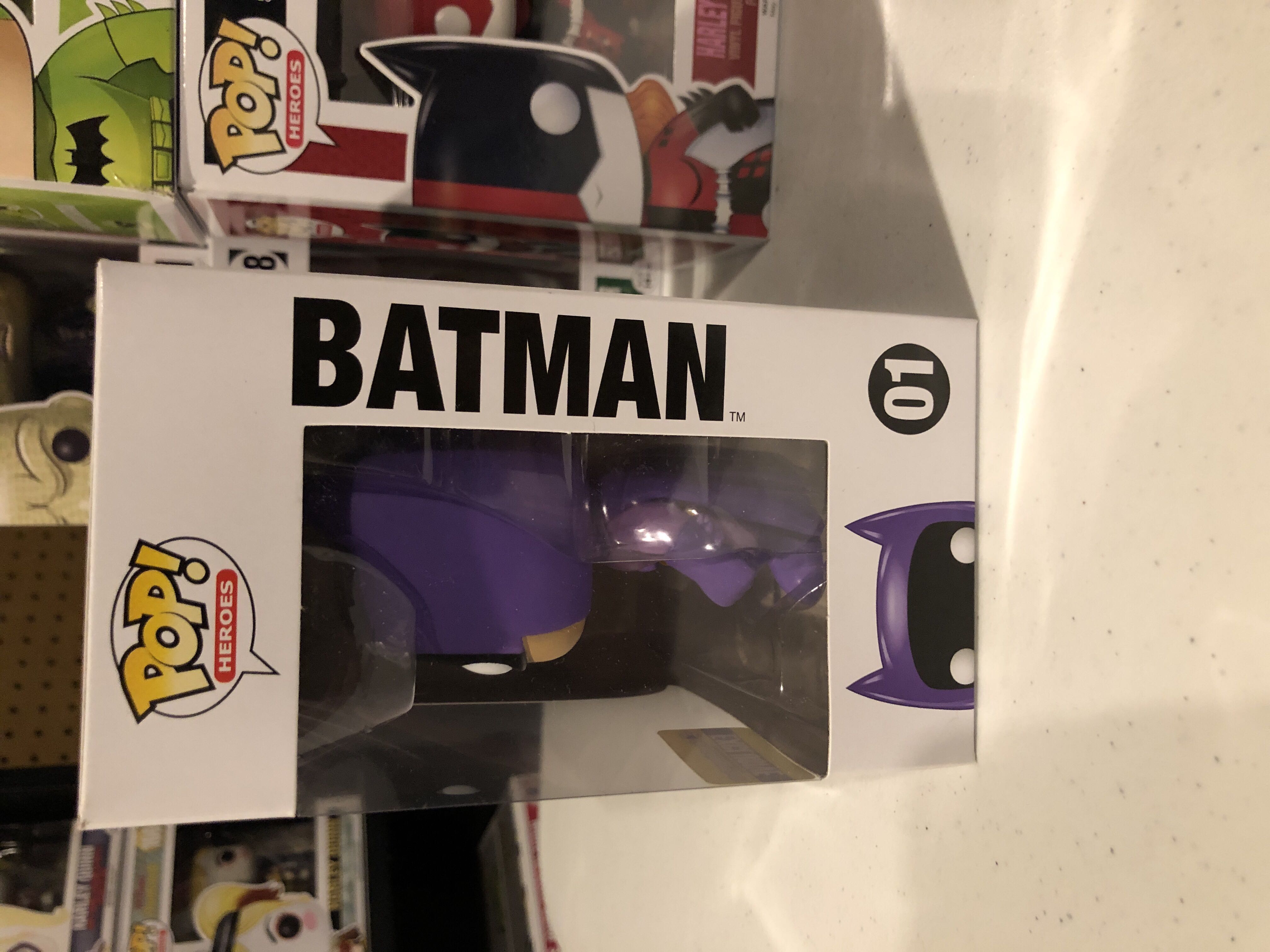 Batman (Purple) - DC Universe vinyl figure collectible [Barcode 849803052454] - Main Image 2