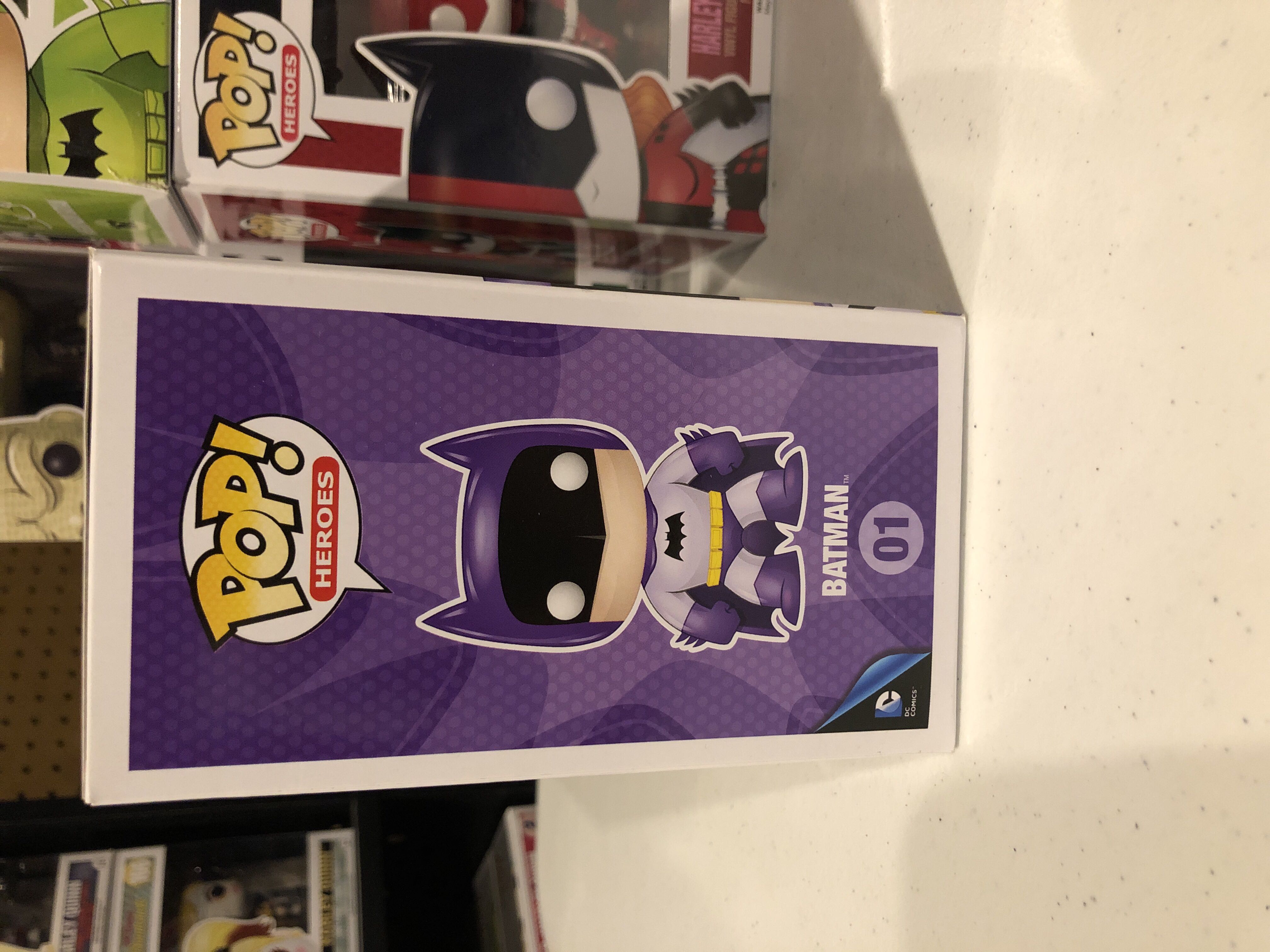 Batman (Purple) - DC Universe vinyl figure collectible [Barcode 849803052454] - Main Image 4