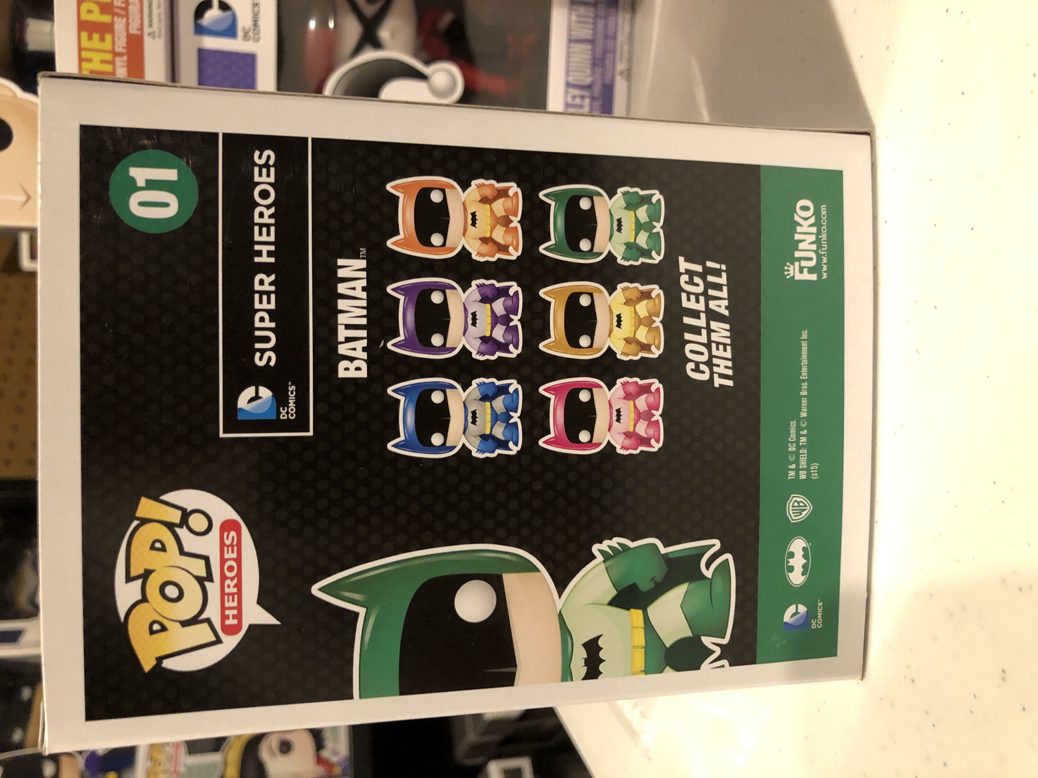 Batman (Green) - DC Universe vinyl figure collectible [Barcode 849803052492] - Main Image 3