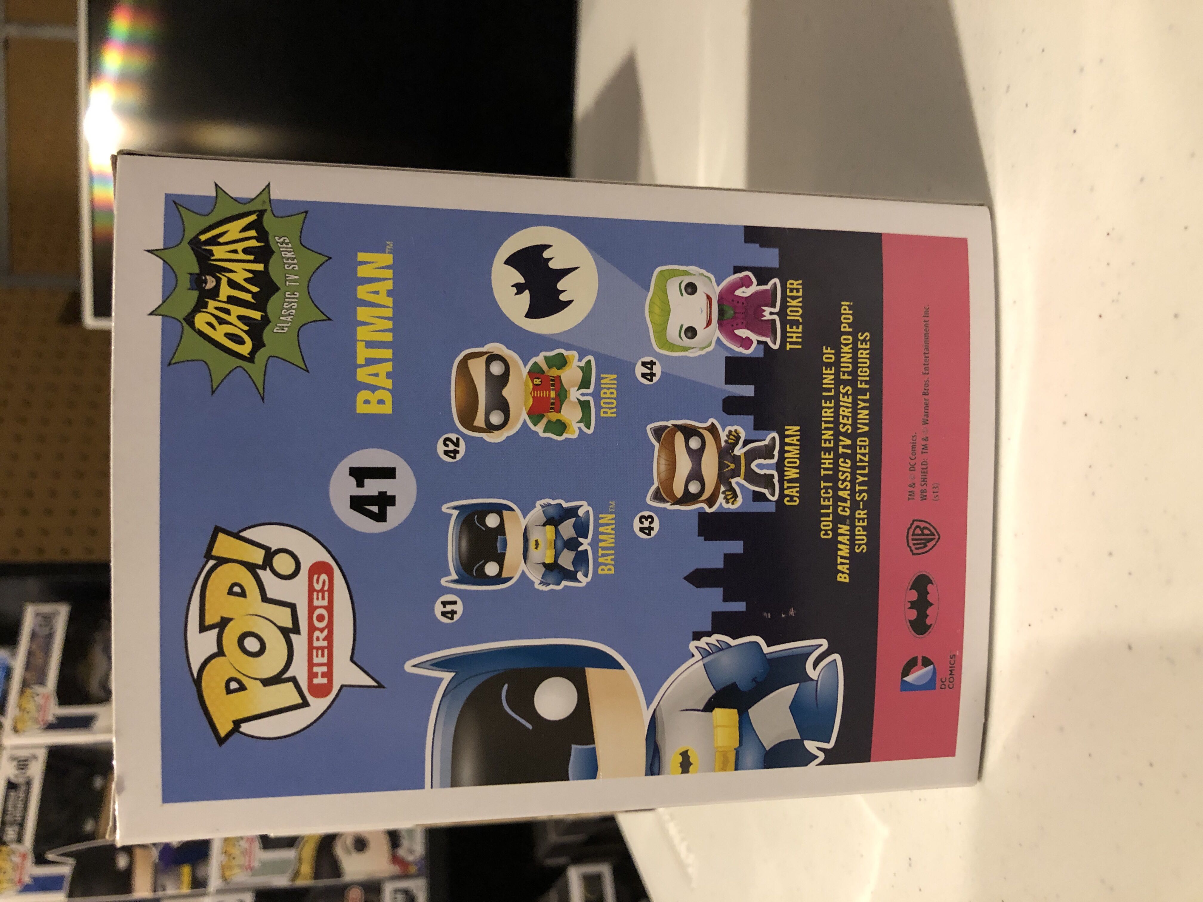 Batman Classic TV Series - Batman - DC Universe vinyl figure collectible [Barcode 830395031163] - Main Image 3