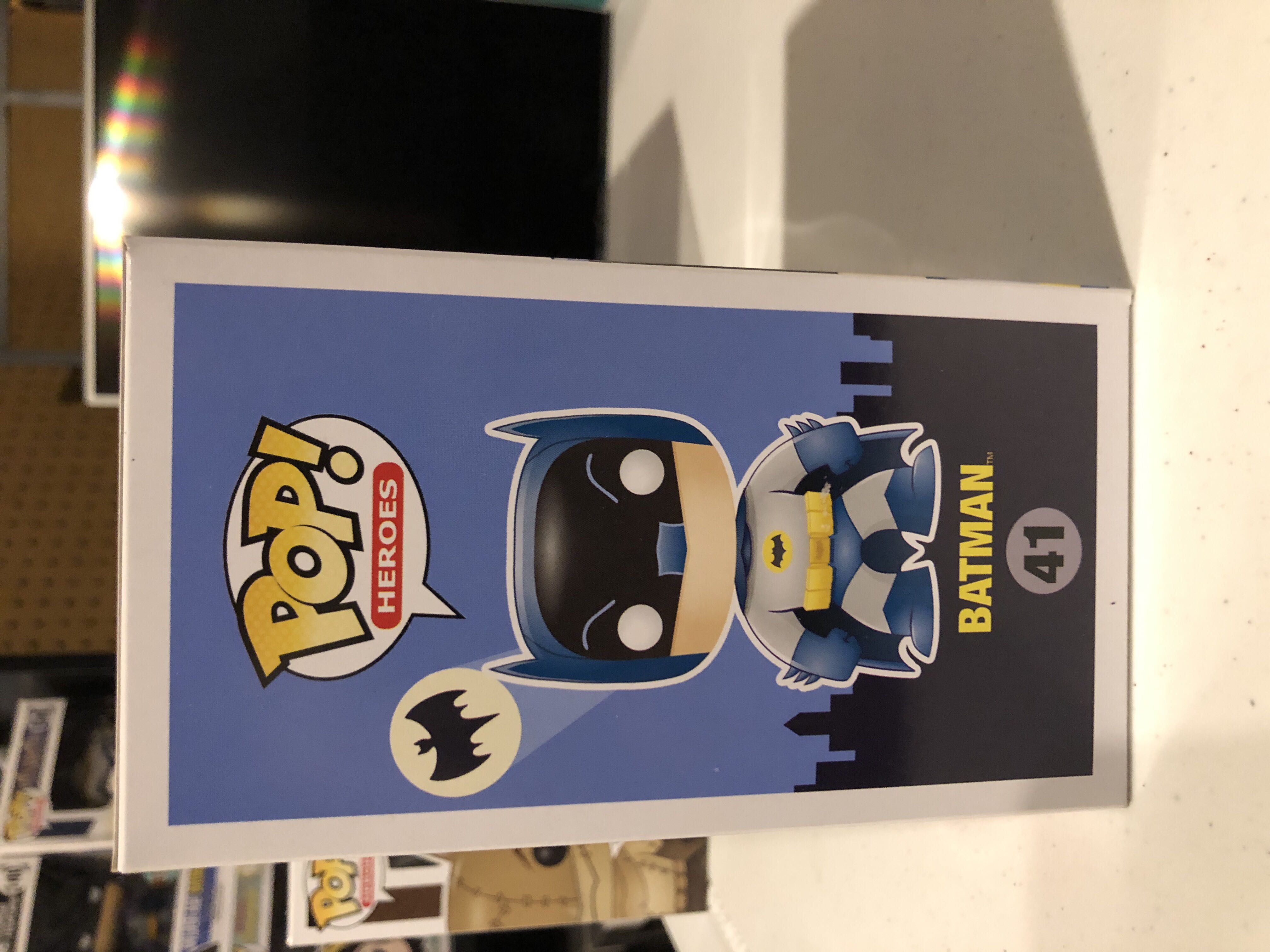 Batman Classic TV Series - Batman - DC Universe vinyl figure collectible [Barcode 830395031163] - Main Image 4