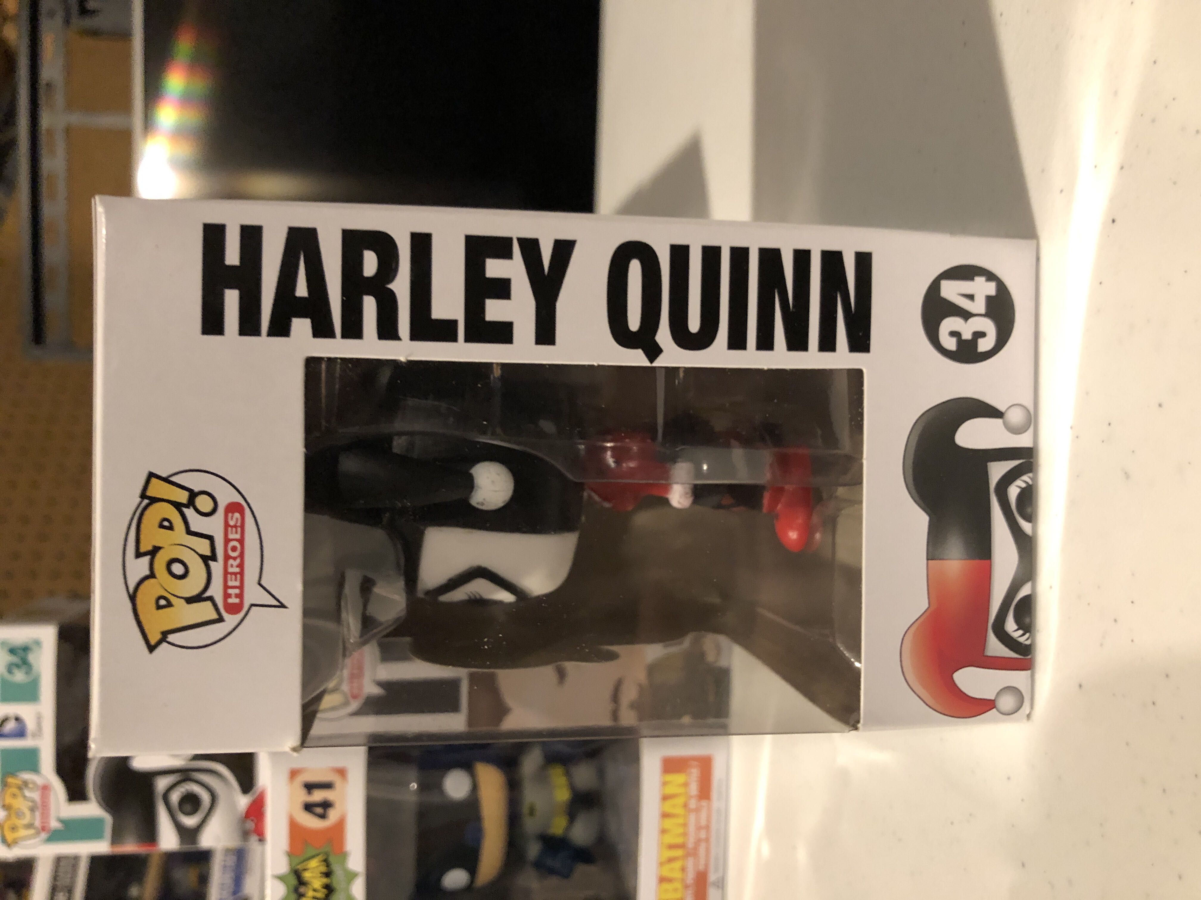 DC Comics (34): Harley Quinn - DC Universe vinyl figure collectible [Barcode 830395034386] - Main Image 2