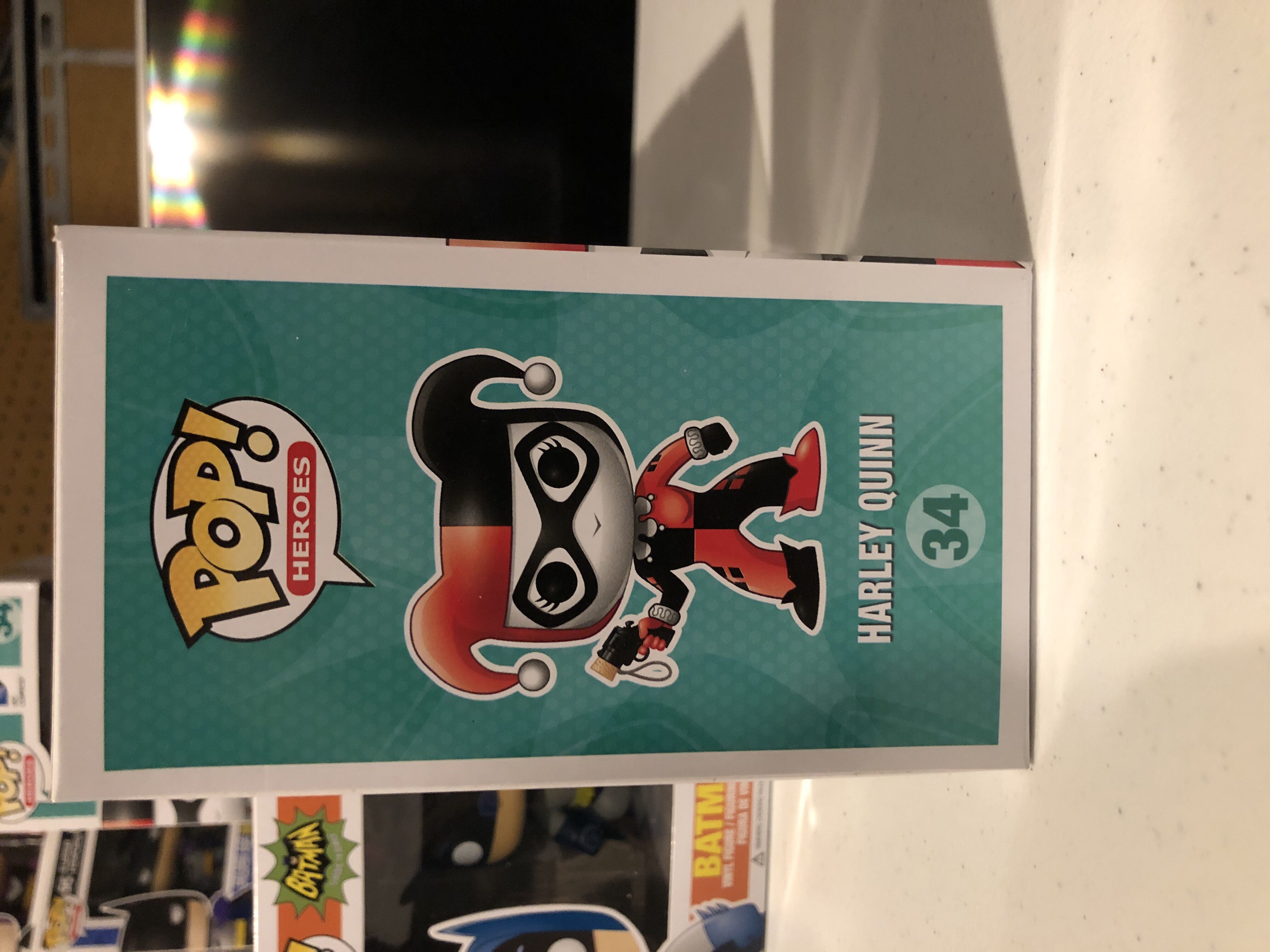 DC Comics (34): Harley Quinn - DC Universe vinyl figure collectible [Barcode 830395034386] - Main Image 4