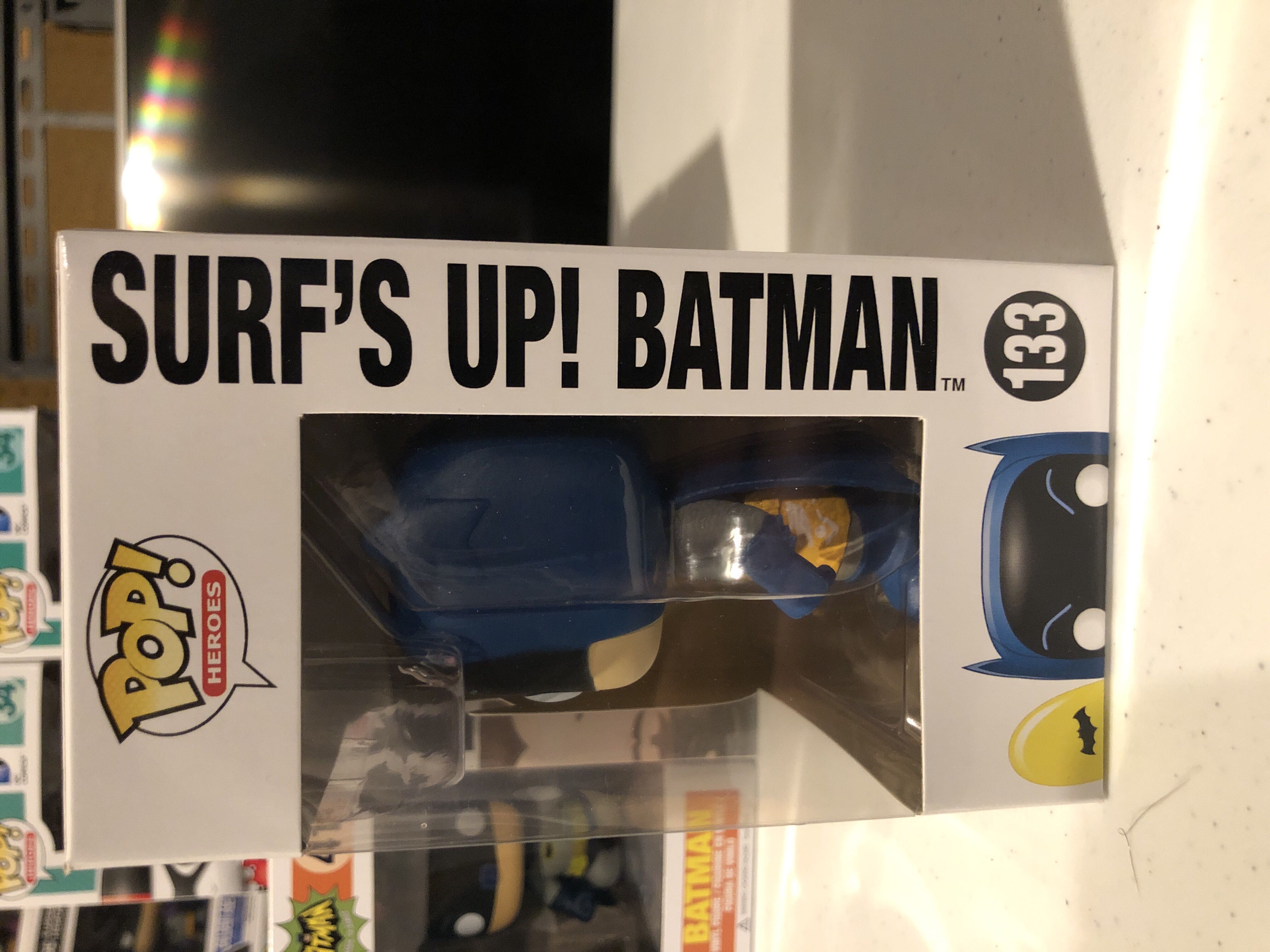Funko Pop! Heroes Batman Classic TV Series: Surf’s Up! Batman # 133 - DC Universe vinyl figure collectible [Barcode 889698108669] - Main Image 2