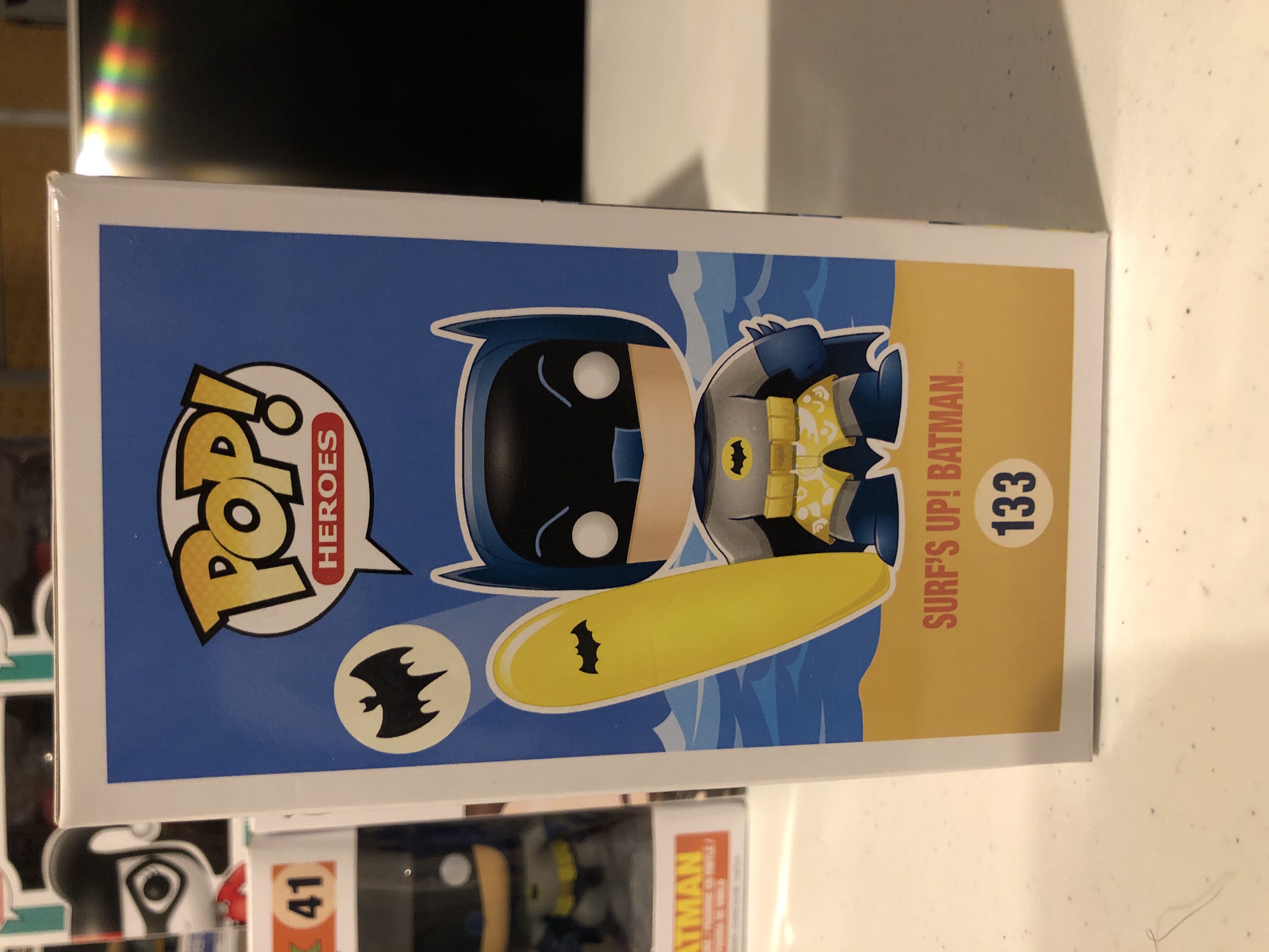 Funko Pop! Heroes Batman Classic TV Series: Surf’s Up! Batman # 133 - DC Universe vinyl figure collectible [Barcode 889698108669] - Main Image 4