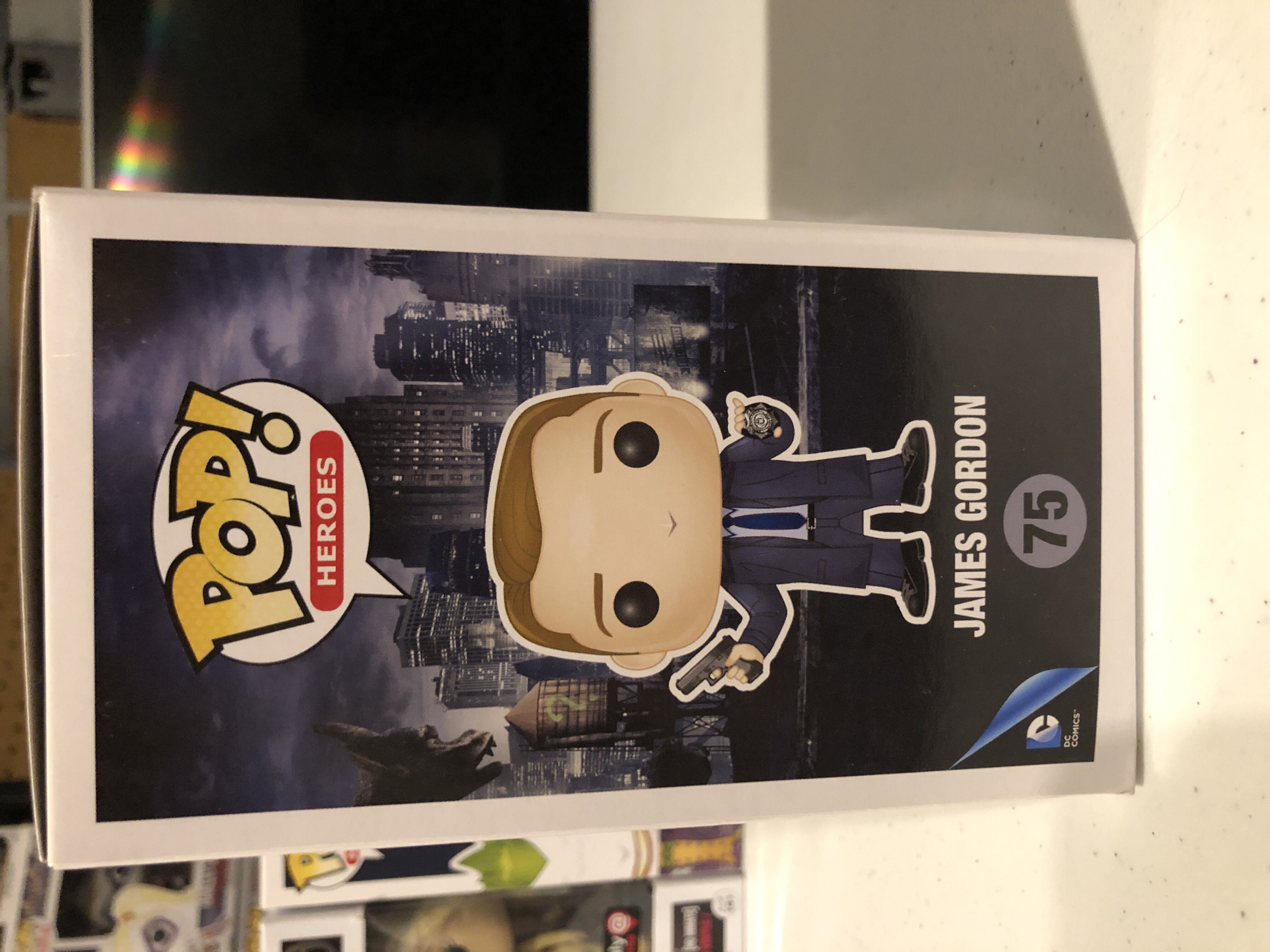 James Gordon  - DC Universe vinyl figure collectible [Barcode 849803062484] - Main Image 4