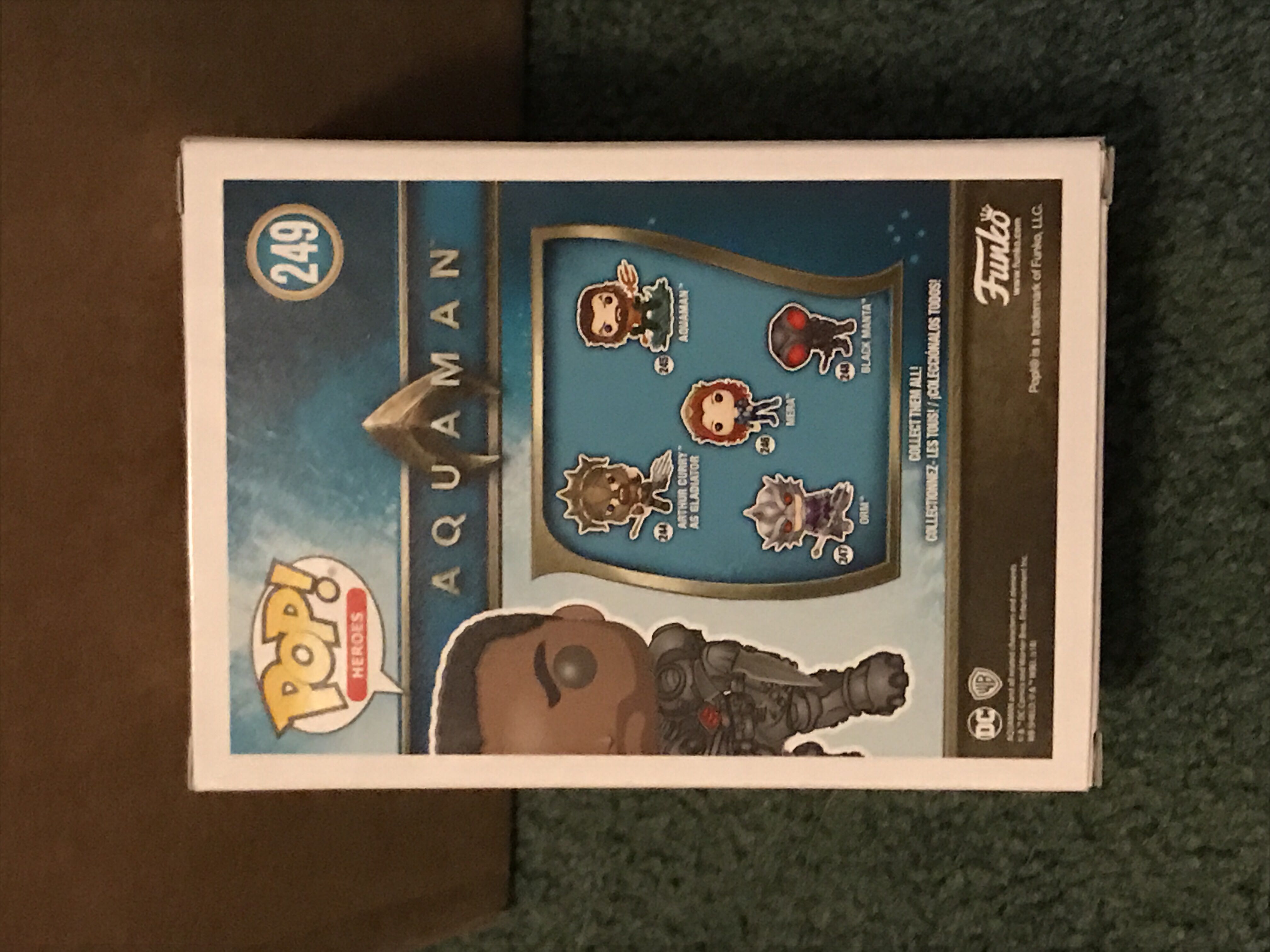 Black Manta (Unmasked) - DC Universe vinyl figure collectible [Barcode 889698311823] - Main Image 2