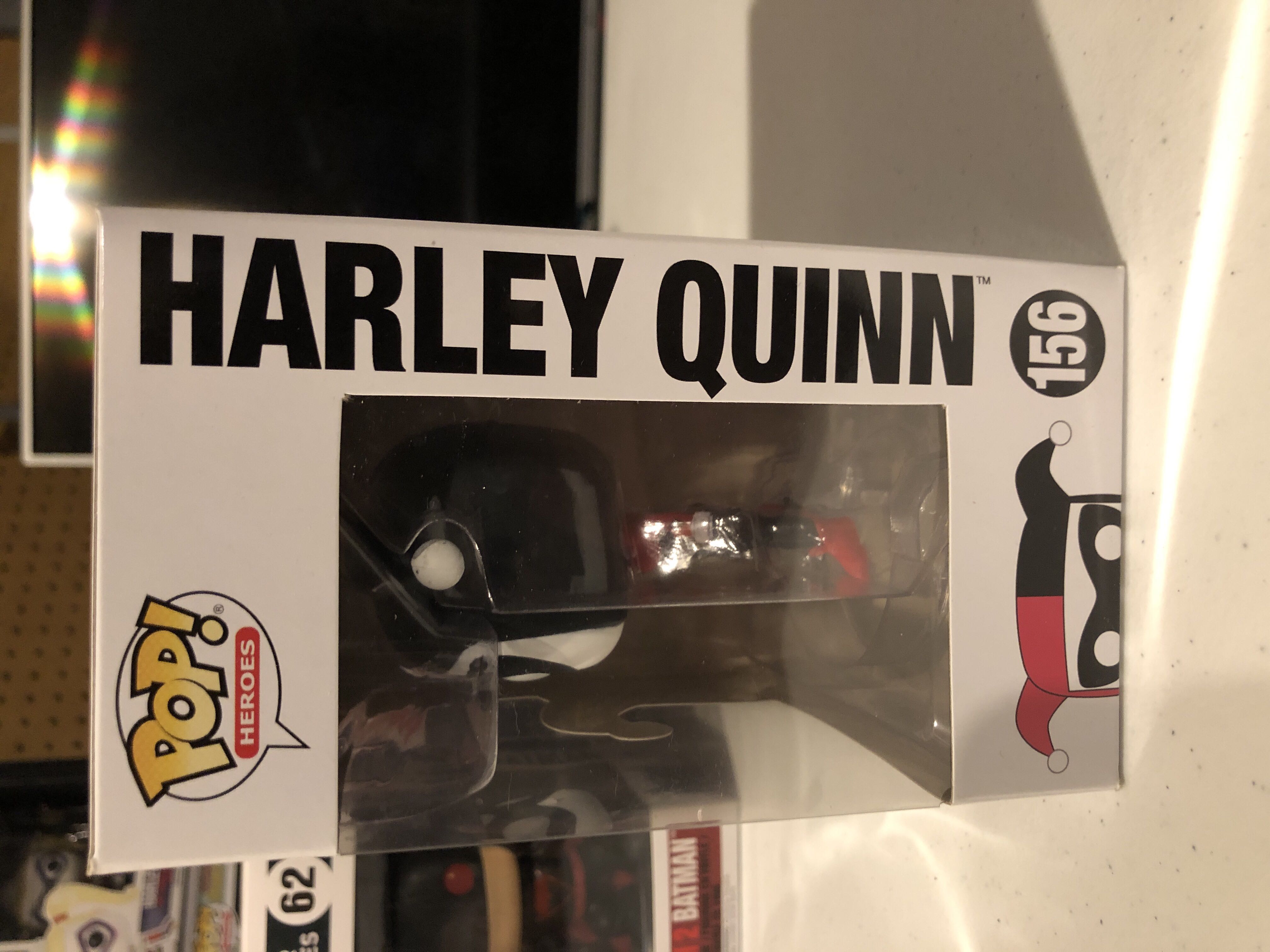 Harley Quinn  - Batman: The Animated Series vinyl figure collectible [Barcode 889698115742] - Main Image 2