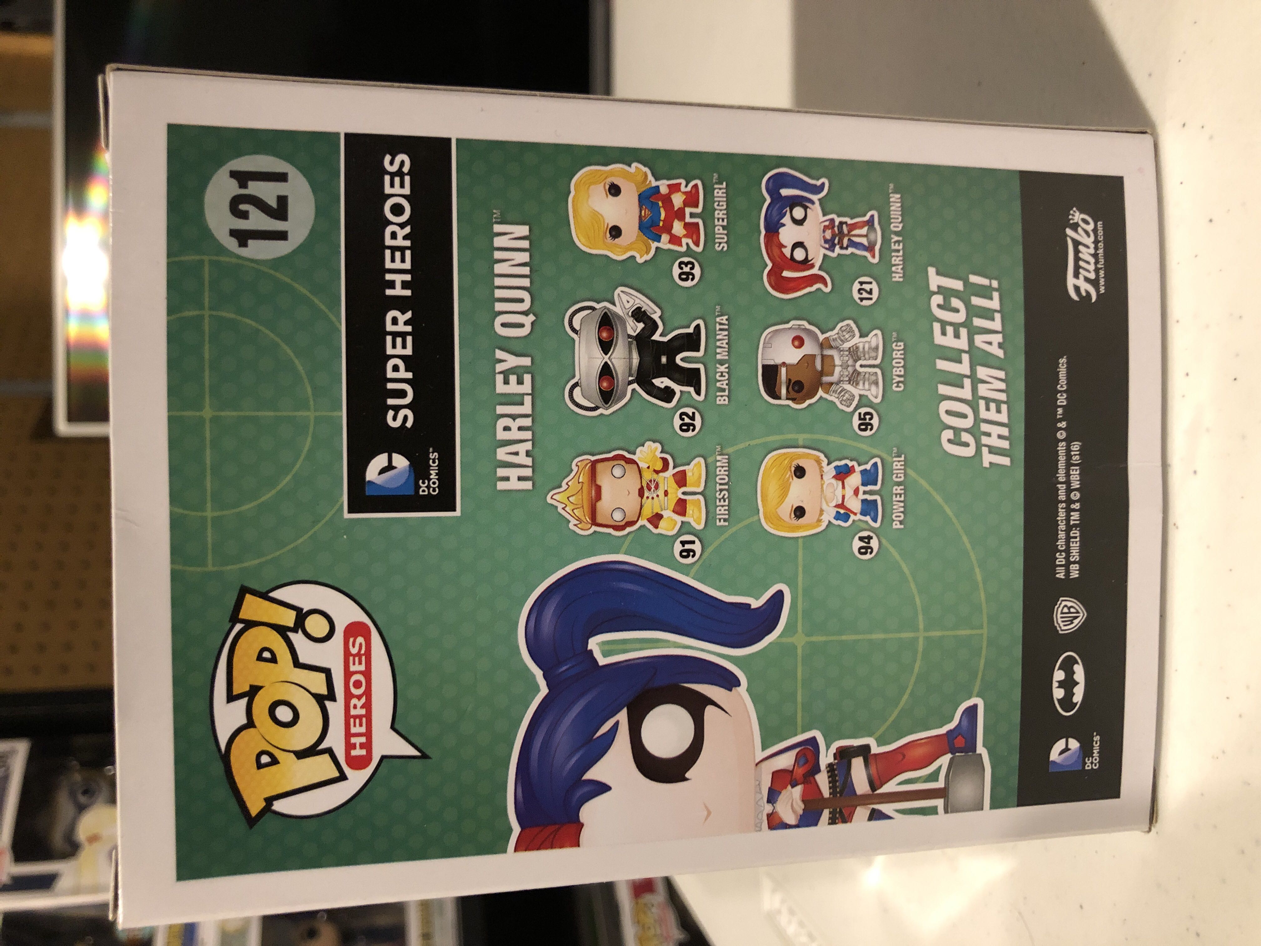 Harley Quinn (New 52) - DC Universe vinyl figure collectible [Barcode 10681751] - Main Image 3