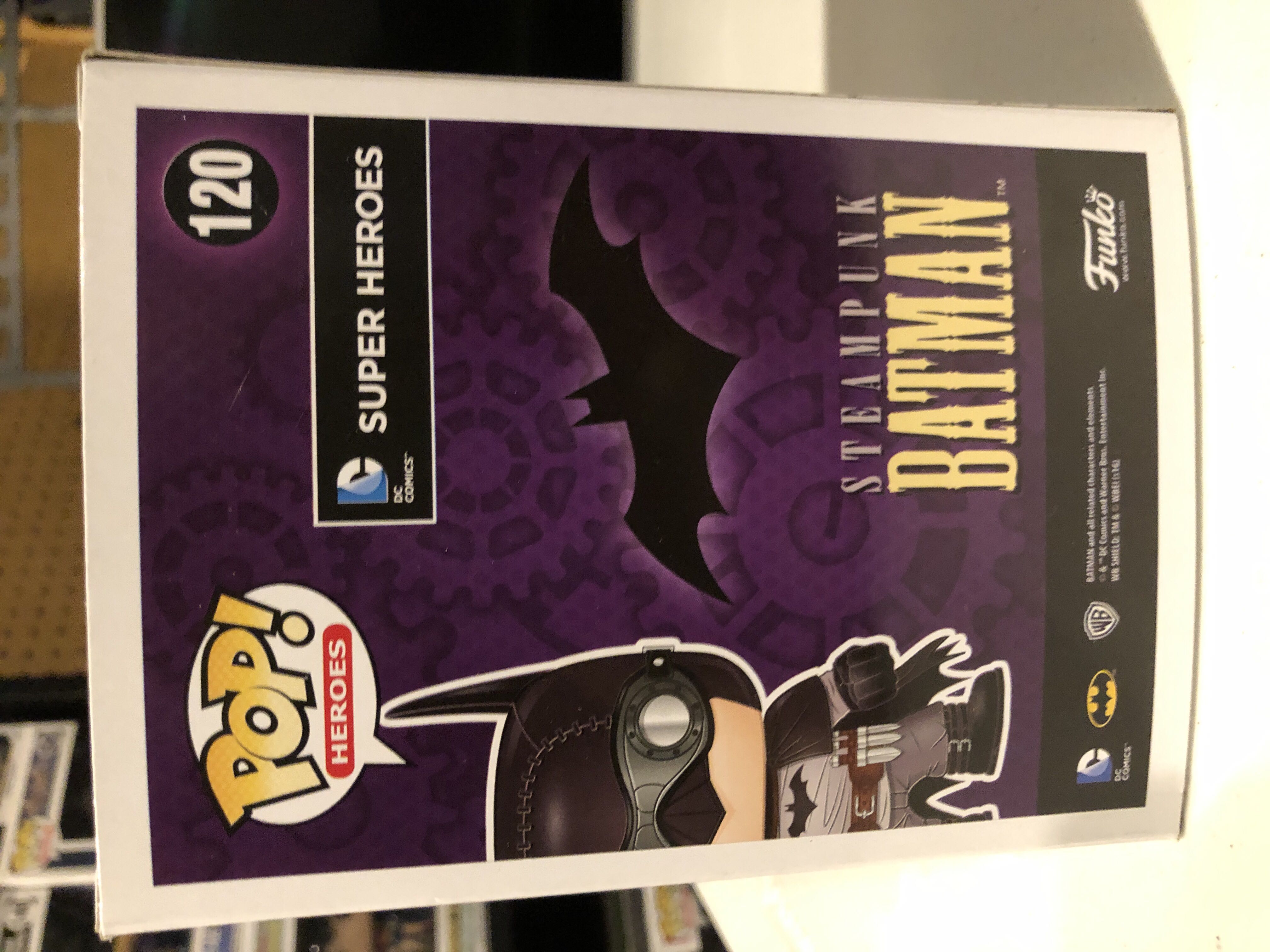 Batman (Steampunk) - DC Universe vinyl figure collectible [Barcode 10655285] - Main Image 3