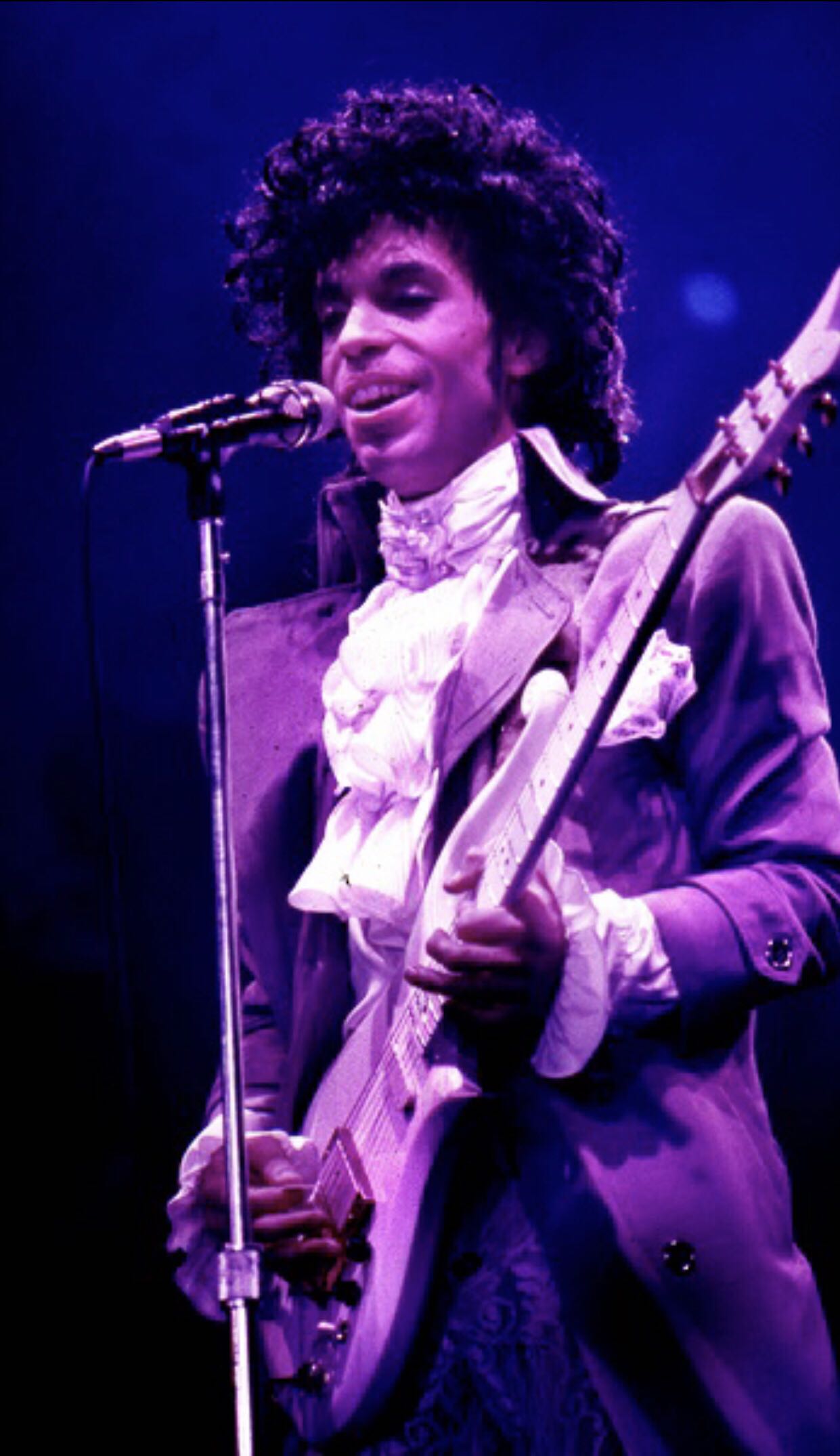 Prince - Musicians vinyl figure collectible [Barcode 889698322225] - Main Image 4