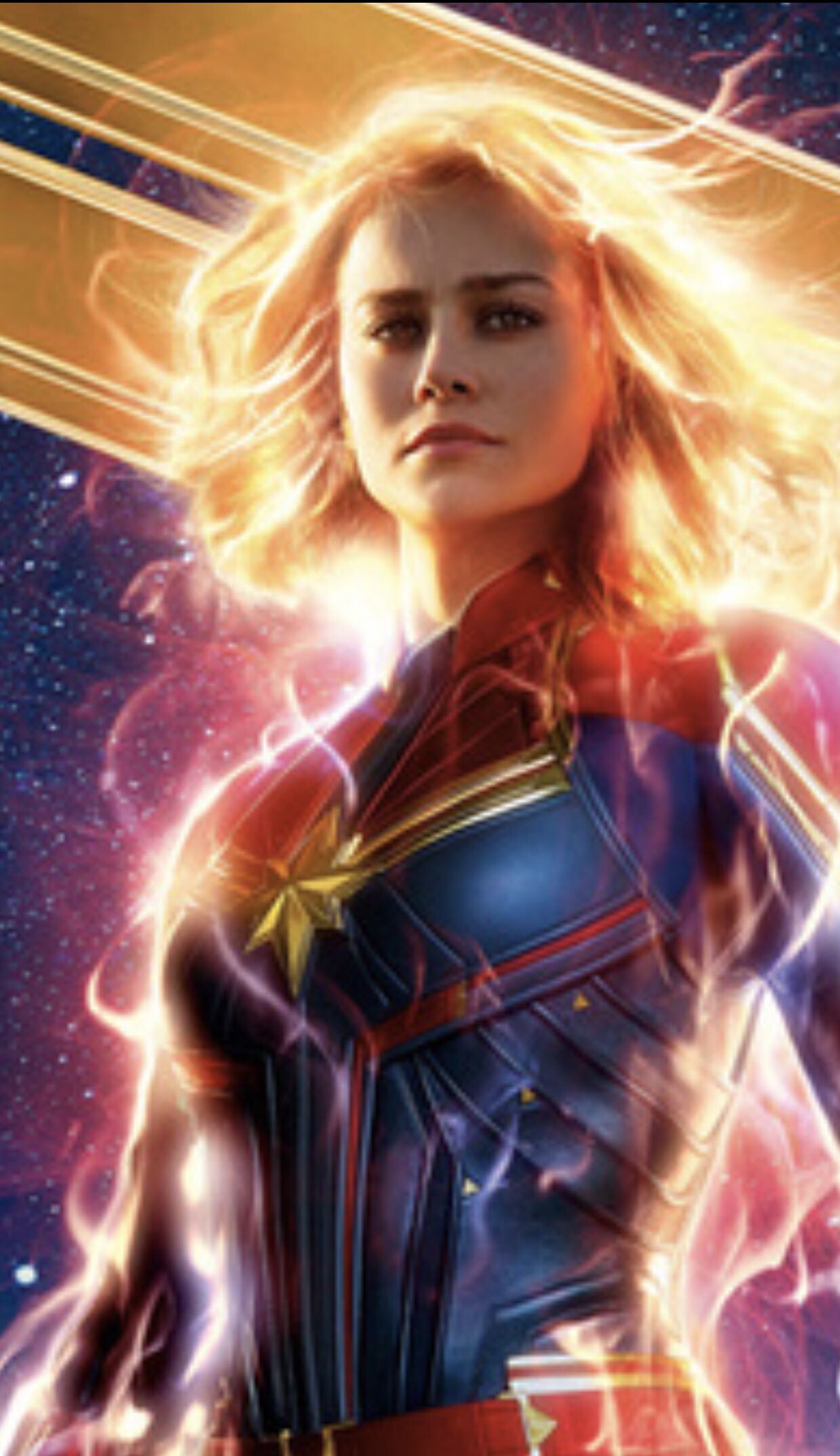 #425 - Captain Marvel - Captain Marvel vinyl figure collectible [Barcode 889698363419] - Main Image 4