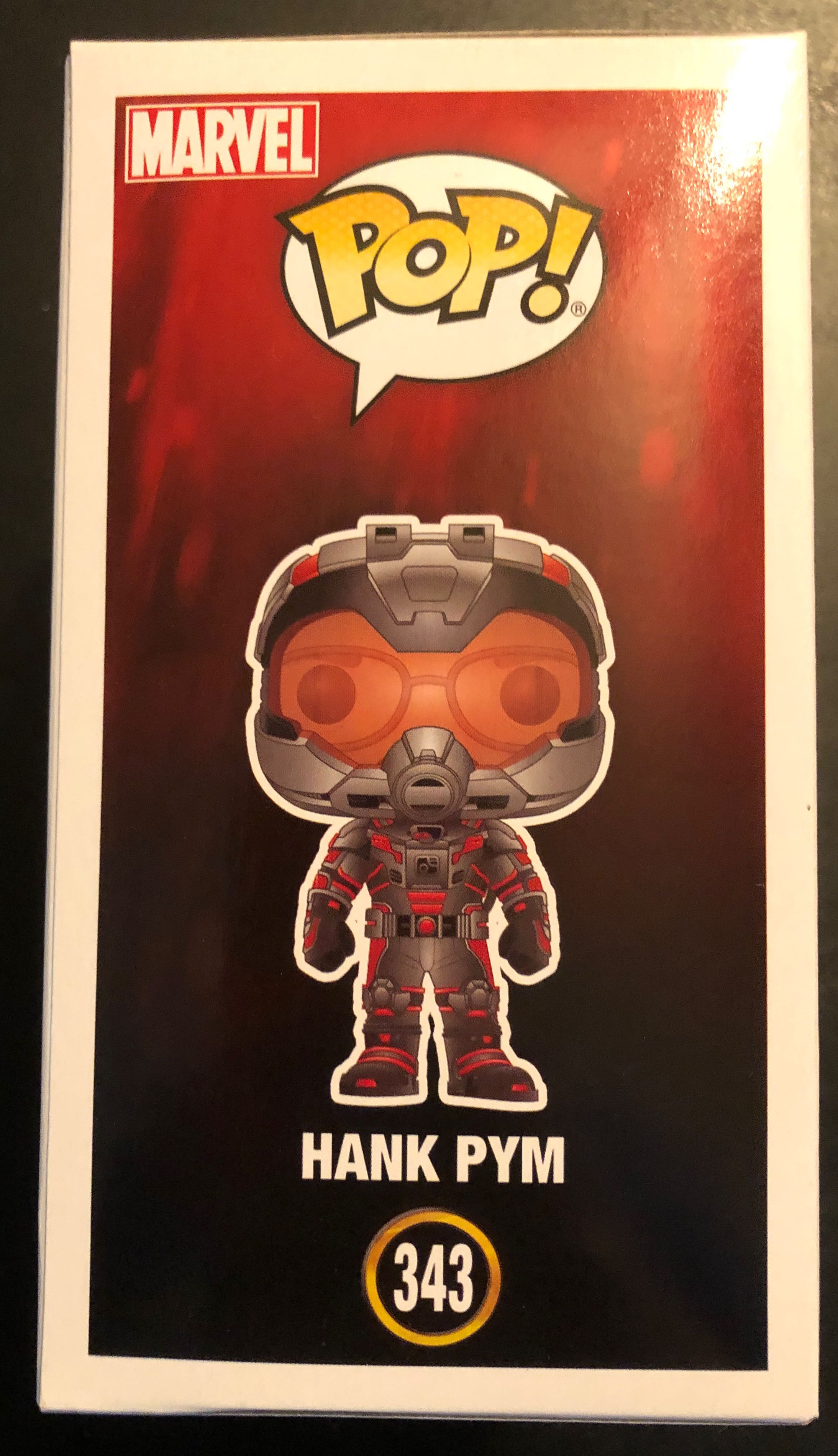 Ant Man (Hank Pym) - Ant-Man and the Wasp vinyl figure collectible [Barcode 889698308007] - Main Image 2