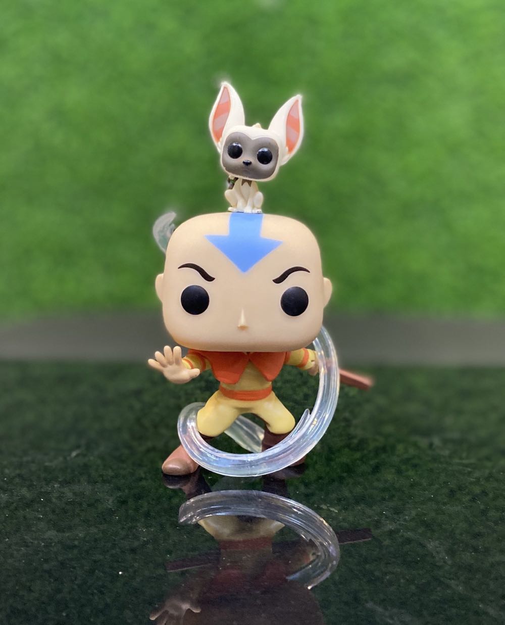 Aang With Momo - Avatar: The Last Airbender vinyl figure collectible [Barcode 889698364638] - Main Image 3