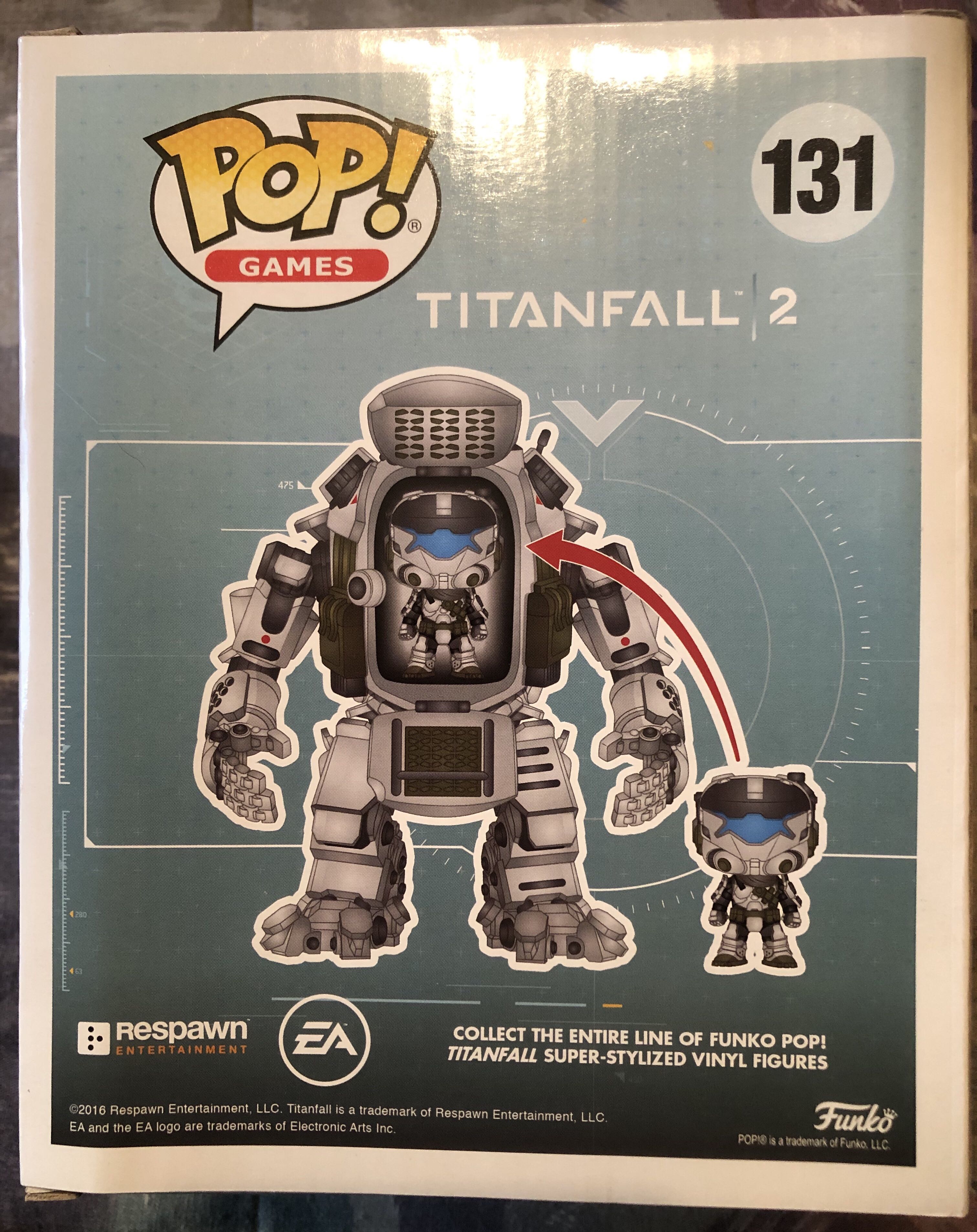 Titanfall 2 - Atlas & Pilot  vinyl figure collectible - Main Image 2