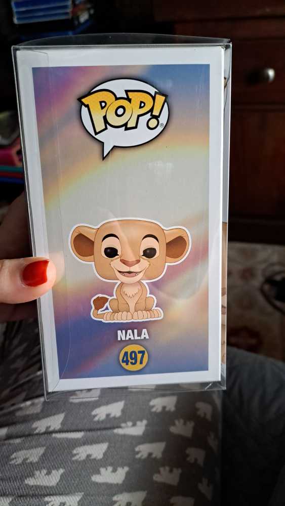 Disney: Nala #497 - The Lion King vinyl figure collectible [Barcode 889698364003] - Main Image 3