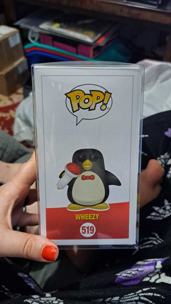 Toy Story 2: WHEEZY - Toy Story vinyl figure collectible [Barcode 889698370080] - Main Image 3