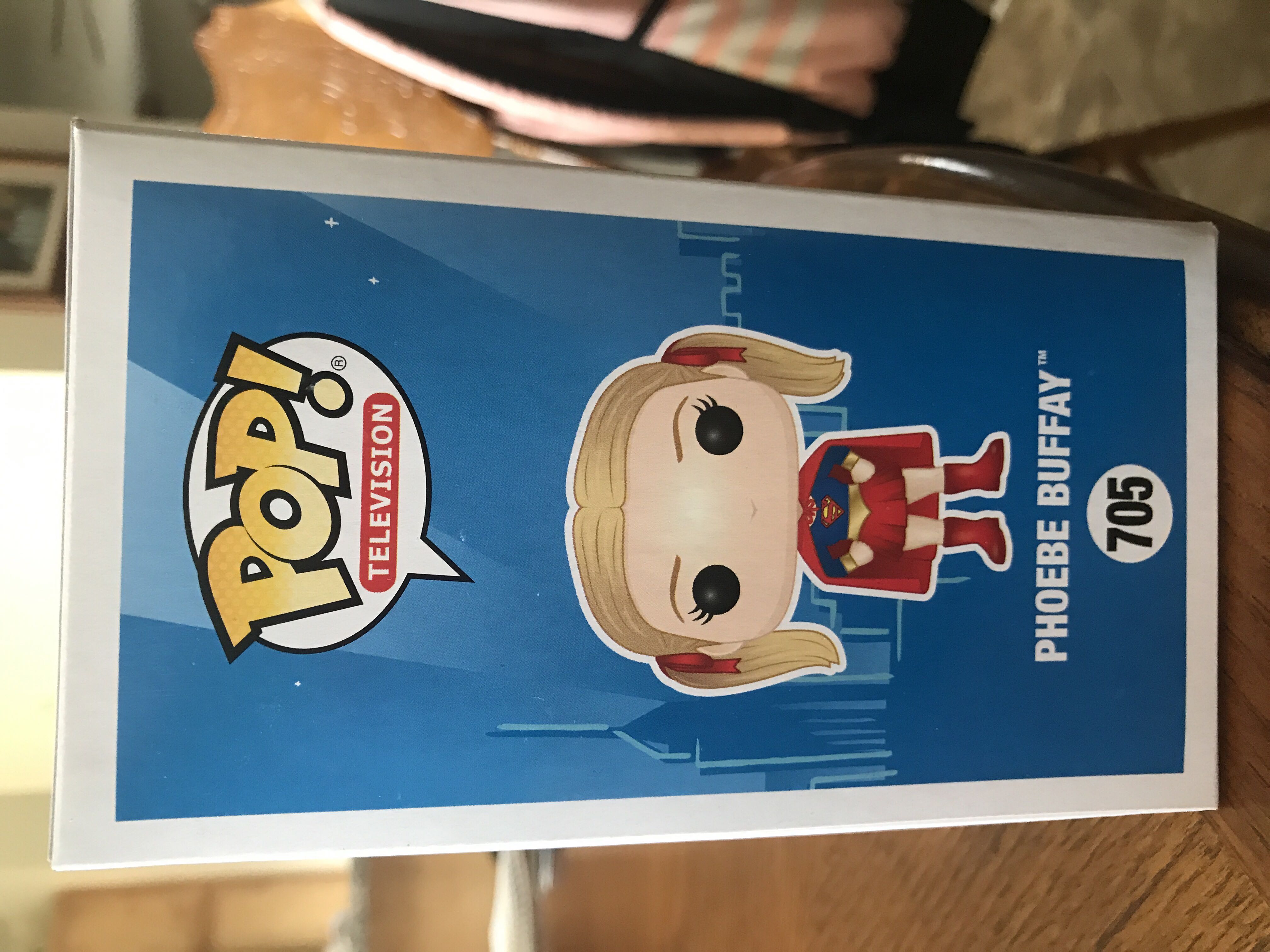 Phoebe Buffay - Friends vinyl figure collectible [Barcode 889698327497] - Main Image 3