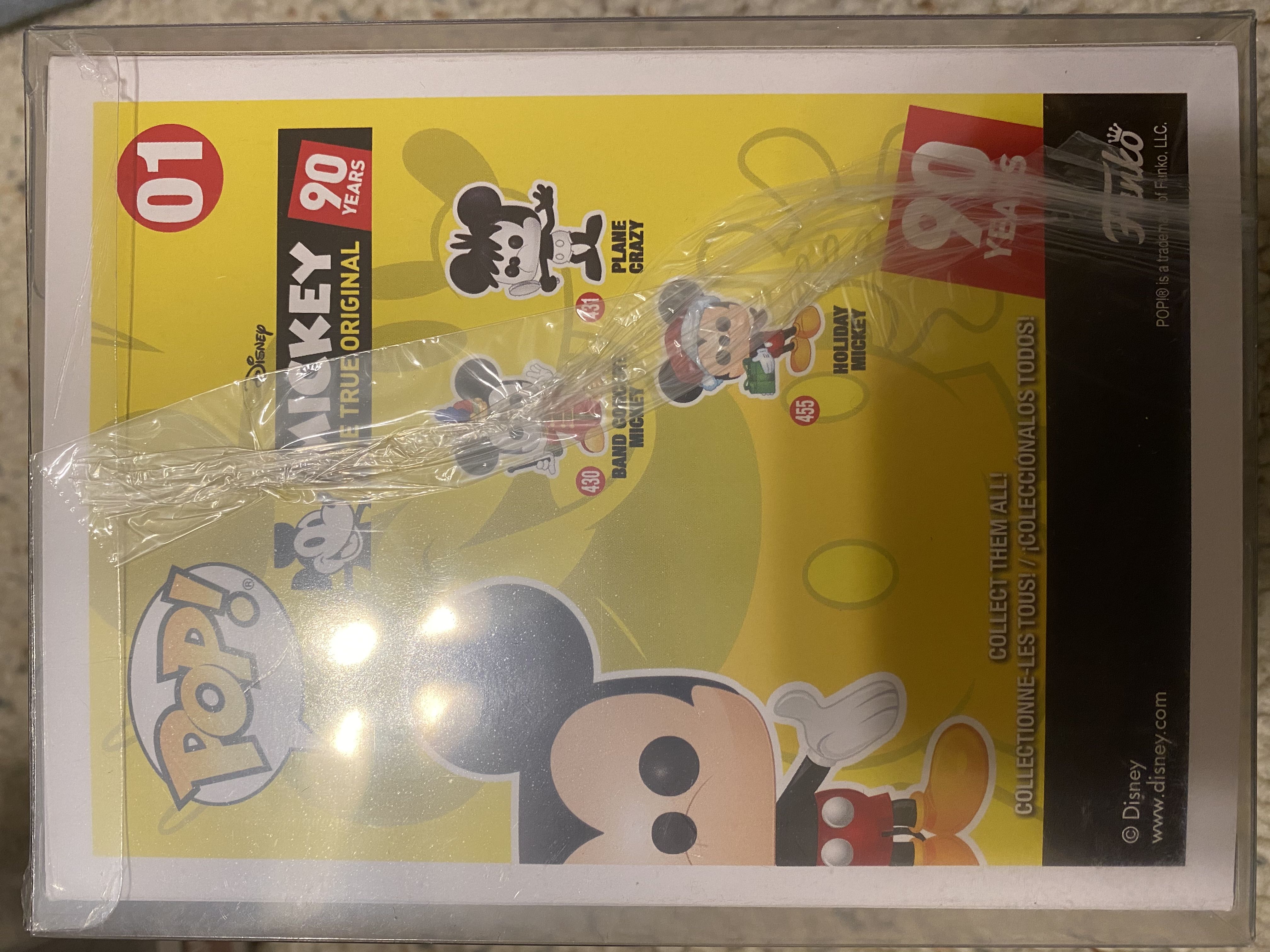 Mickey Mouse (Peaches & Cream) - Disney vinyl figure collectible [Barcode 889698360944] - Main Image 2