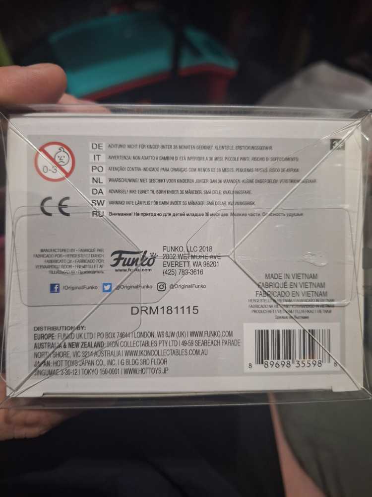 J.D.  vinyl figure collectible [Barcode 889698355988] - Main Image 4