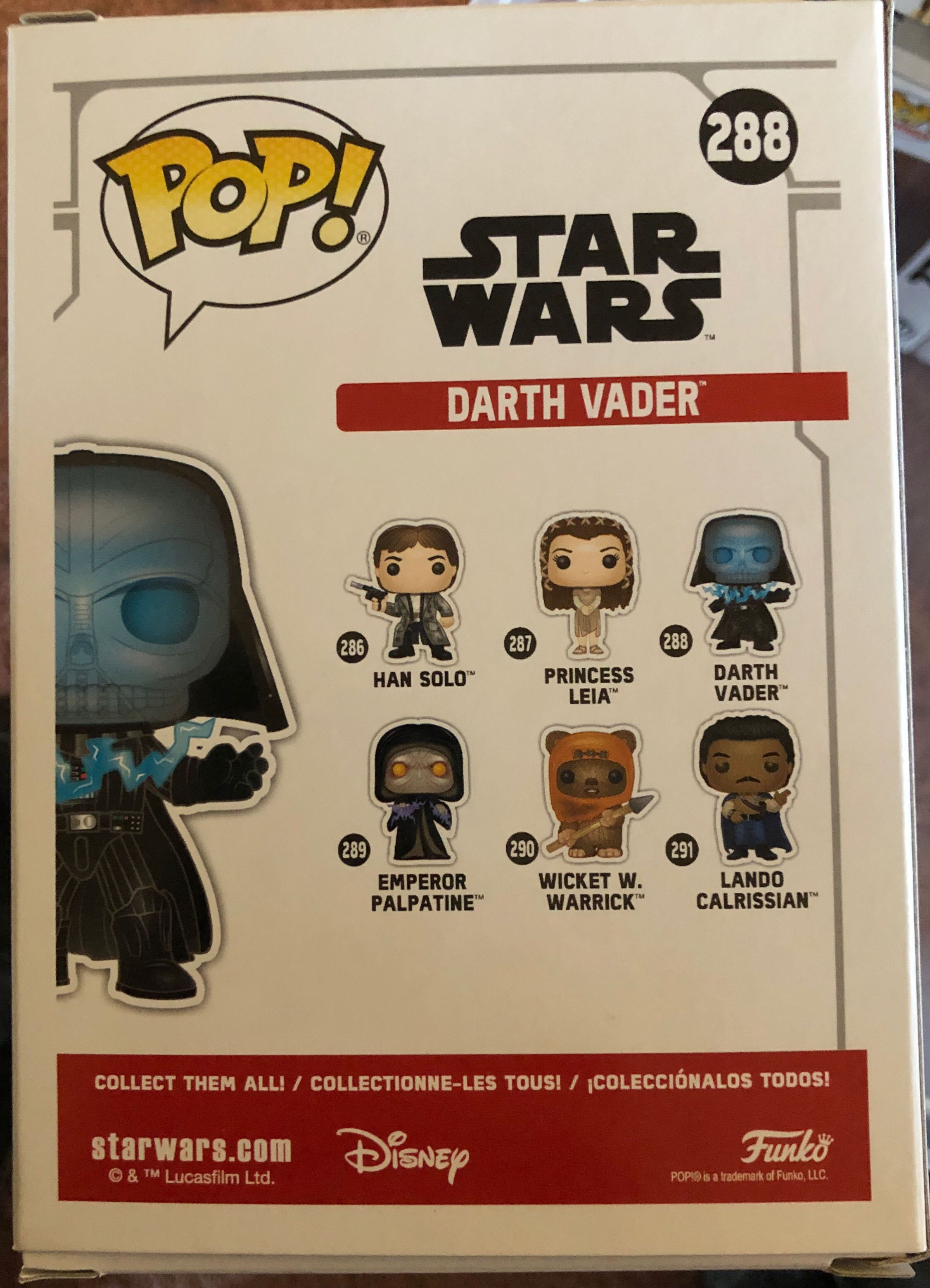 Darth Vader - Star Wars vinyl figure collectible [Barcode 889698375276] - Main Image 3