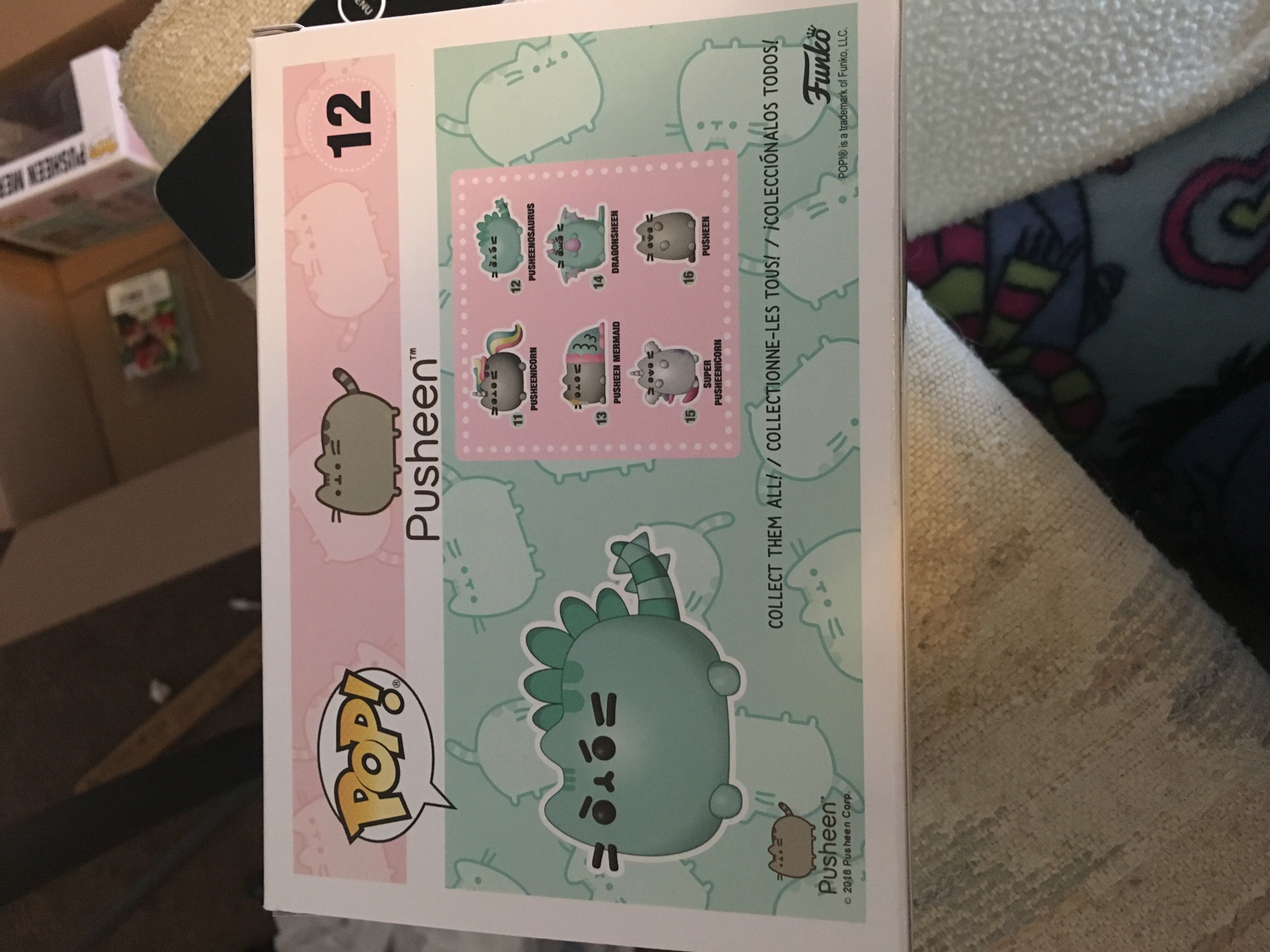 Pusheenosaurus  vinyl figure collectible [Barcode 889698341035] - Main Image 2