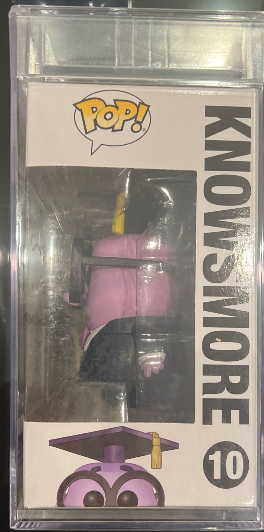 Knowsmore - Wreck-It Ralph vinyl figure collectible [Barcode 889698334150] - Main Image 3