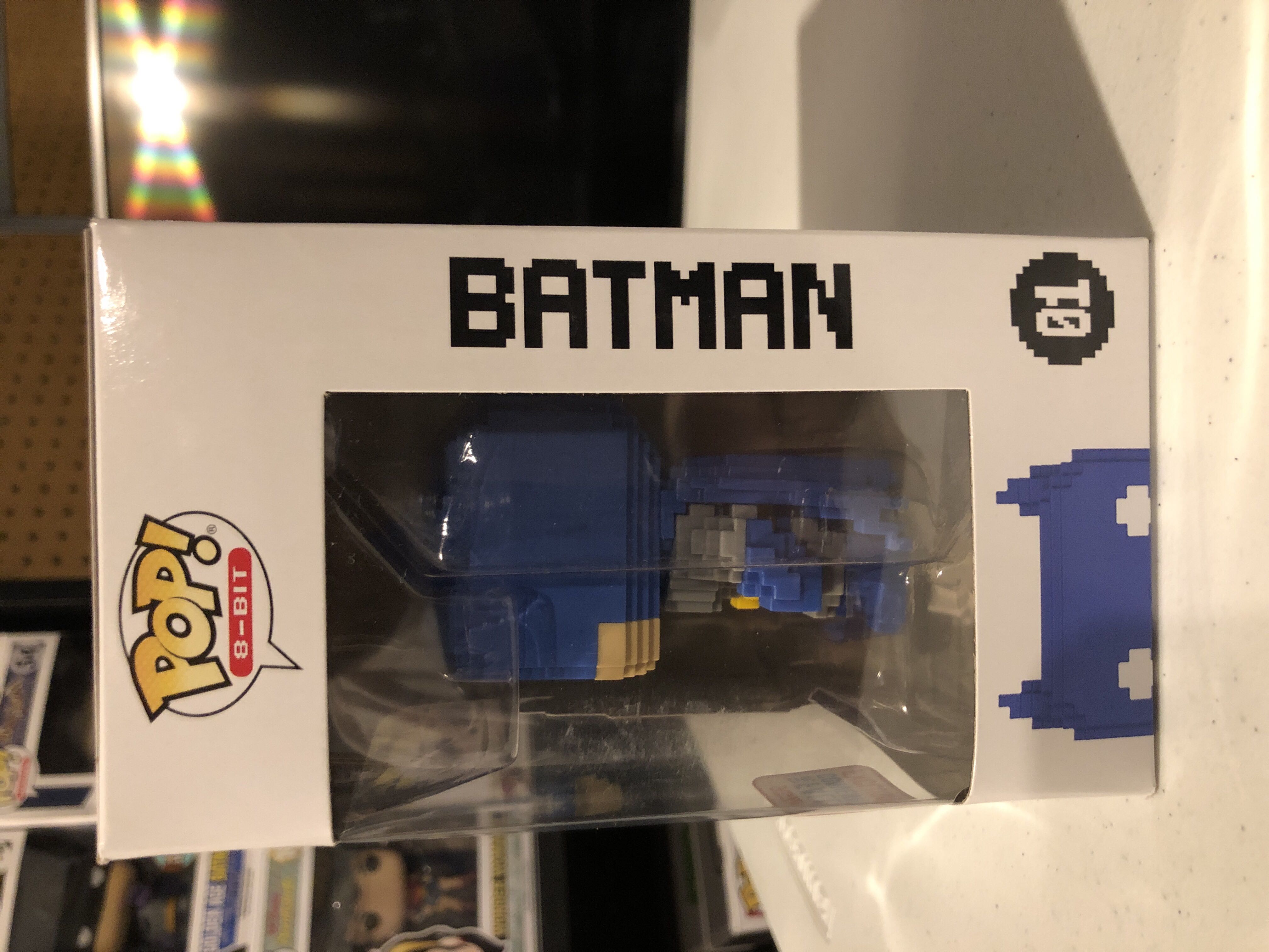 Batman 8-Bit - DC Universe vinyl figure collectible [Barcode 889698208376] - Main Image 2