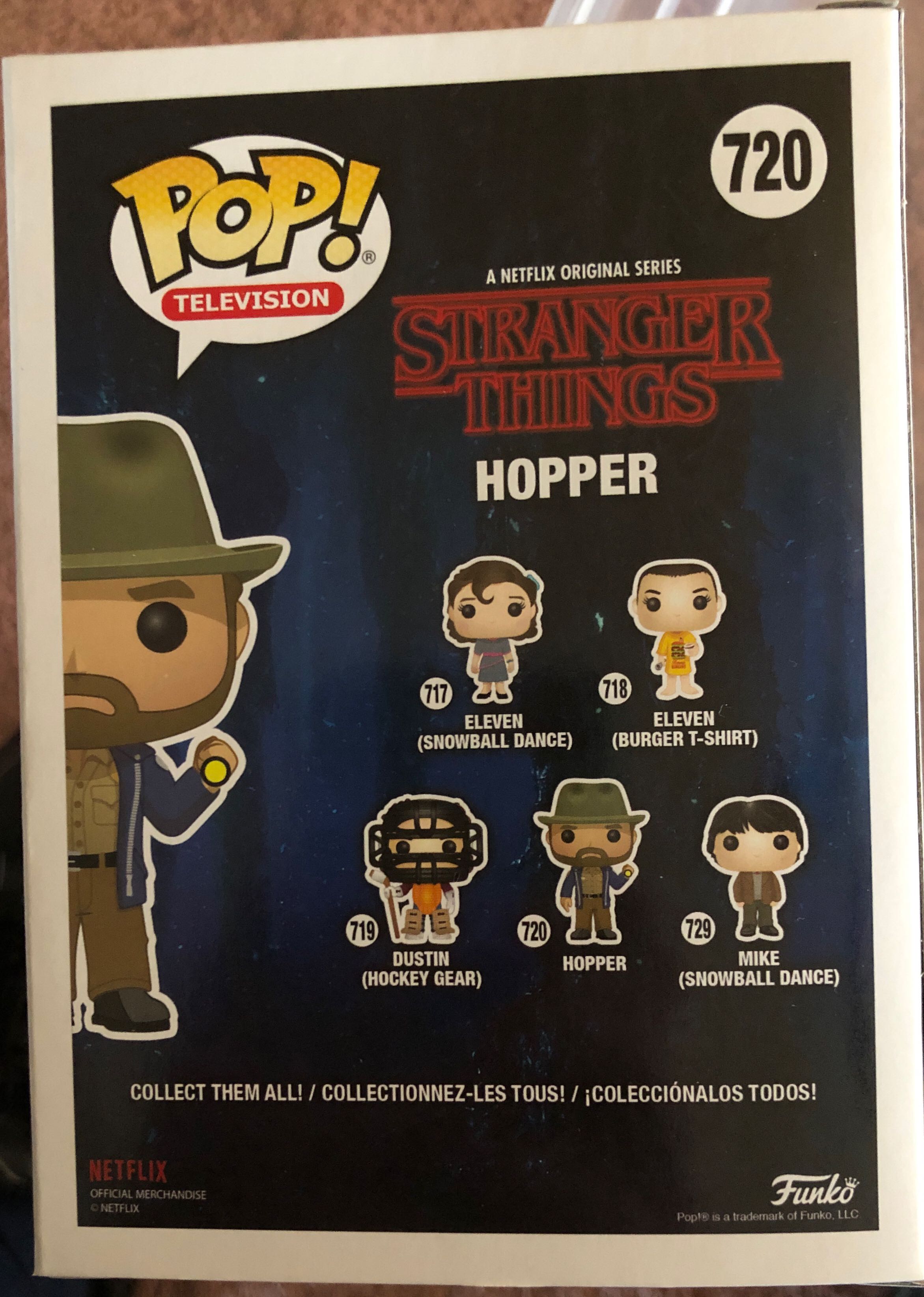 Hopper - Stranger Things vinyl figure collectible [Barcode 889698360395] - Main Image 2