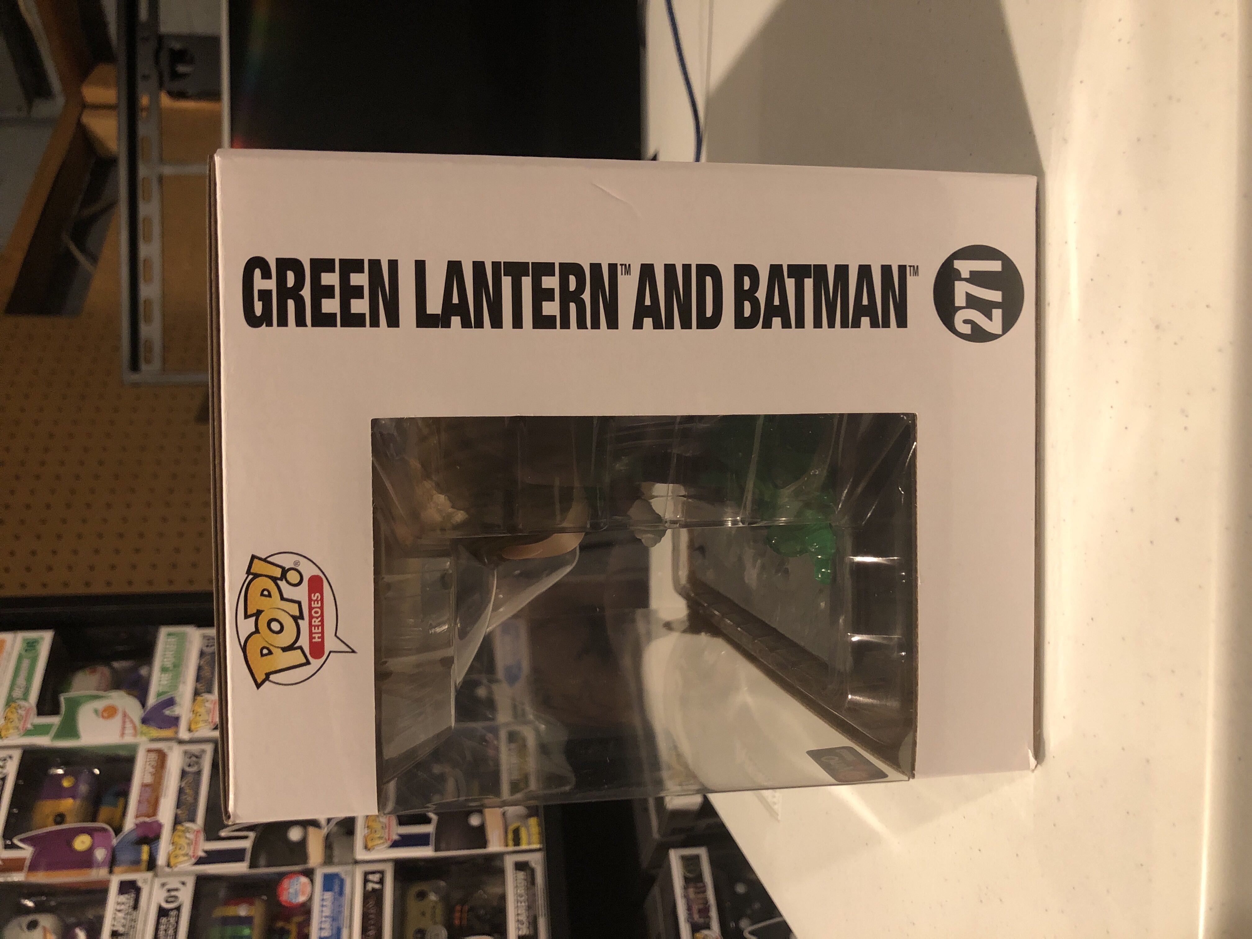 DC #271 - Green Lantern and Batman - DC Universe vinyl figure collectible [Barcode 889698362924] - Main Image 2