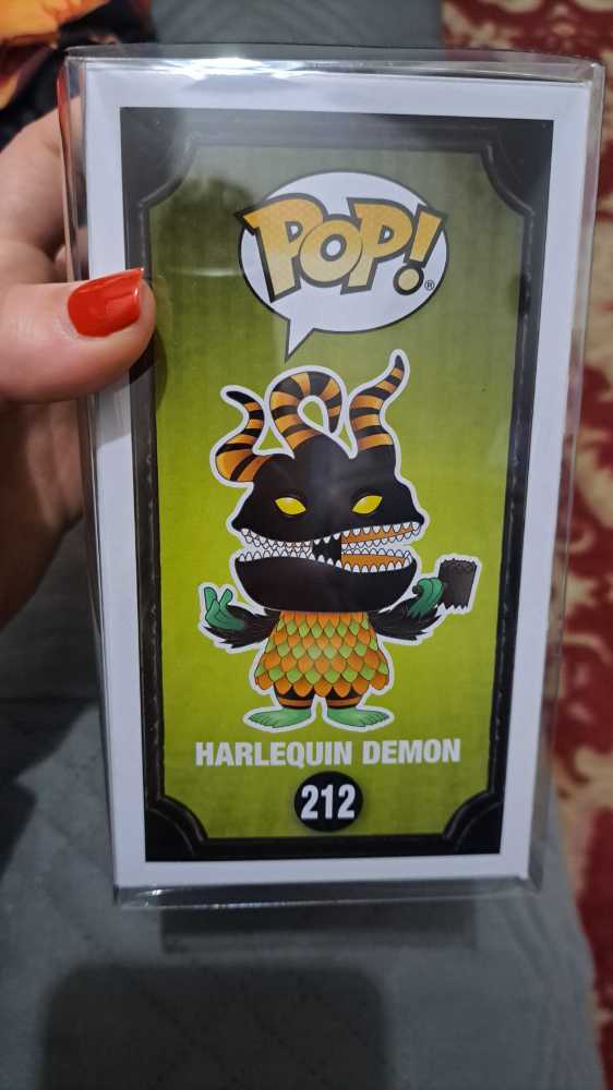 The Nightmare Before Christmas: Harlequin Demon (Glow) - The Nightmare Before Christmas vinyl figure collectible [Barcode 889698328432] - Main Image 3