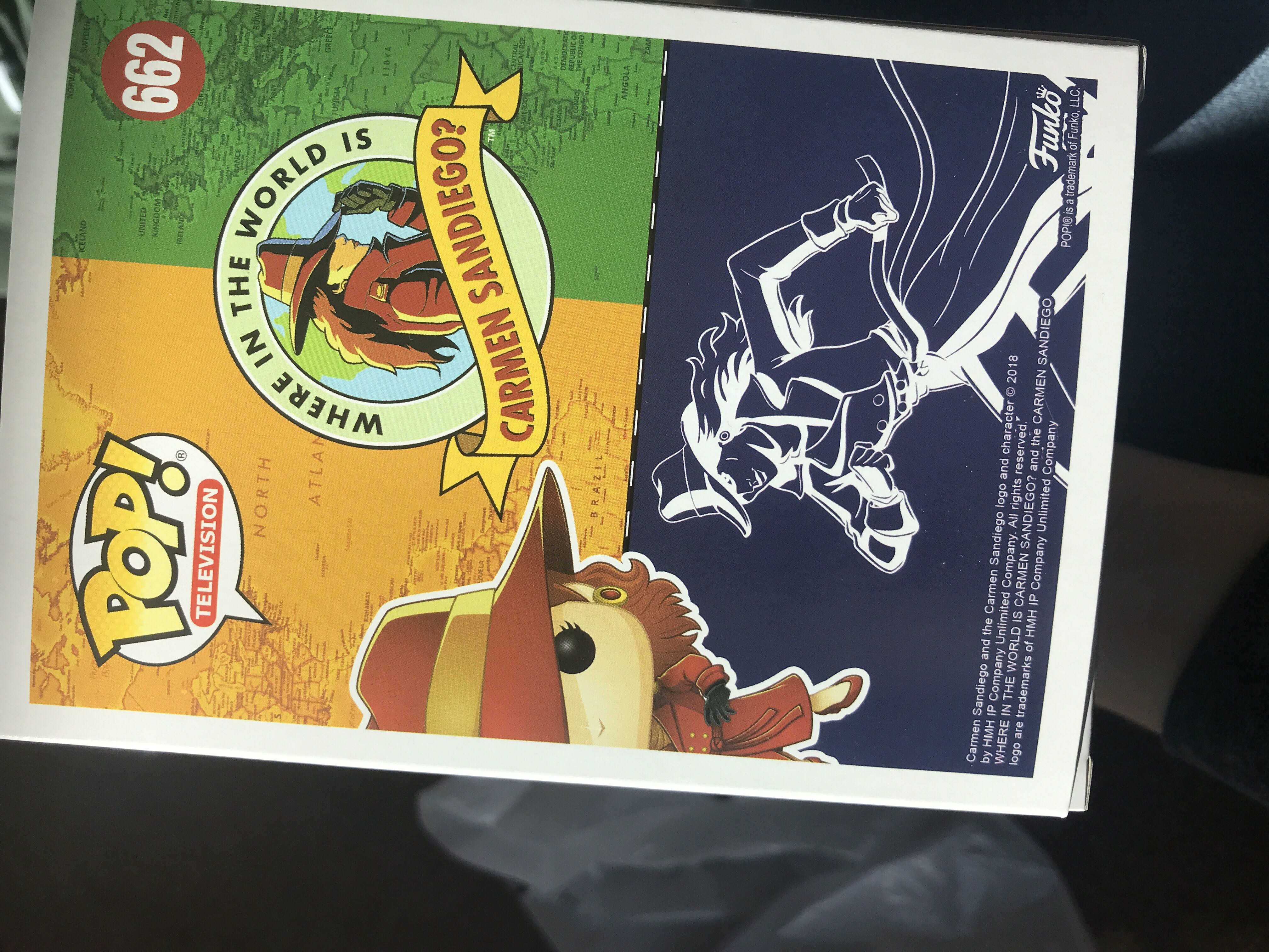 Carmen Sandiego - Where in the World is Carmen Sandiego vinyl figure collectible [Barcode 889698371261] - Main Image 2