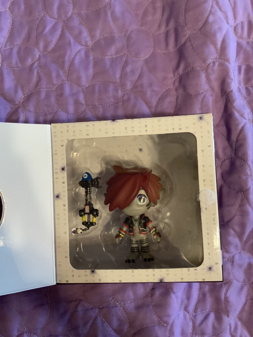 Sora (Monsters, Inc.)  vinyl figure collectible [Barcode 889698345675] - Main Image 3
