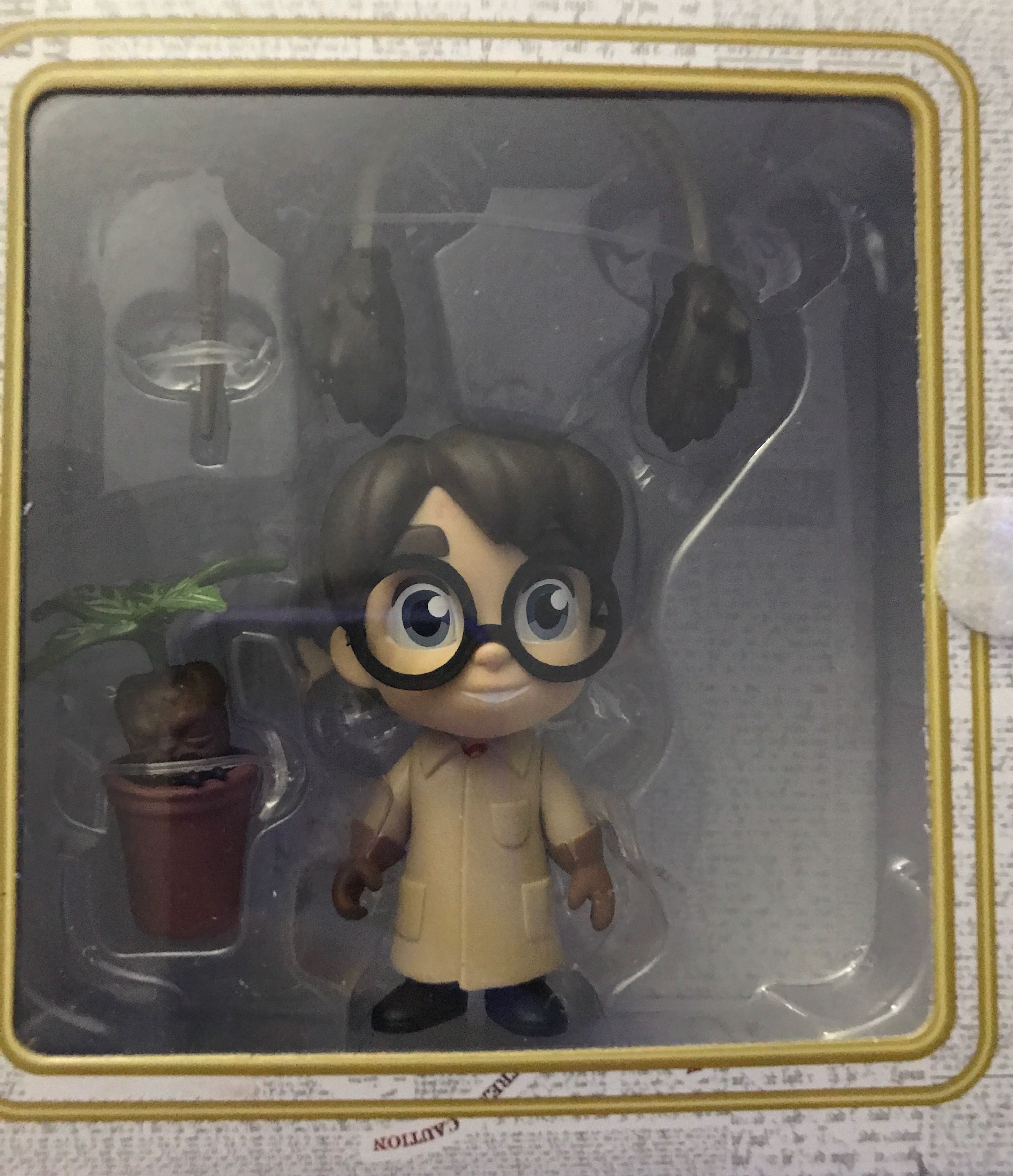Harry Potter - Harry Potter vinyl figure collectible [Barcode 889698372640] - Main Image 2