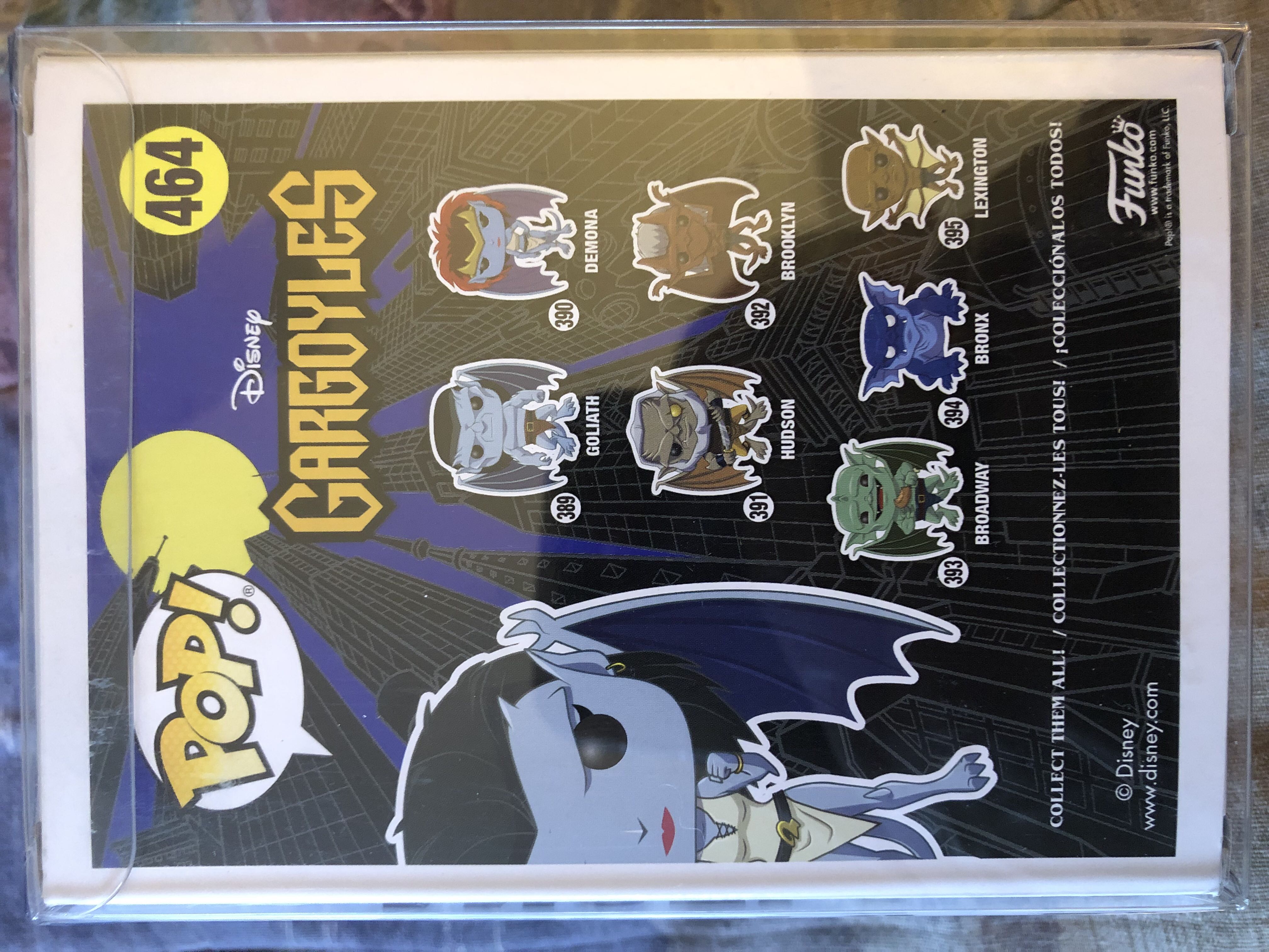 Angela - Disney vinyl figure collectible [Barcode 889698348249] - Main Image 2